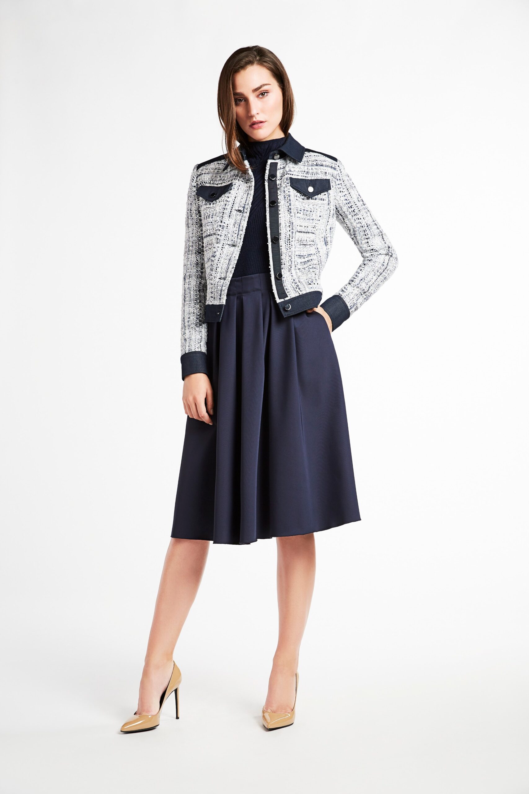 Elie Tahari Resort 19 Look 6