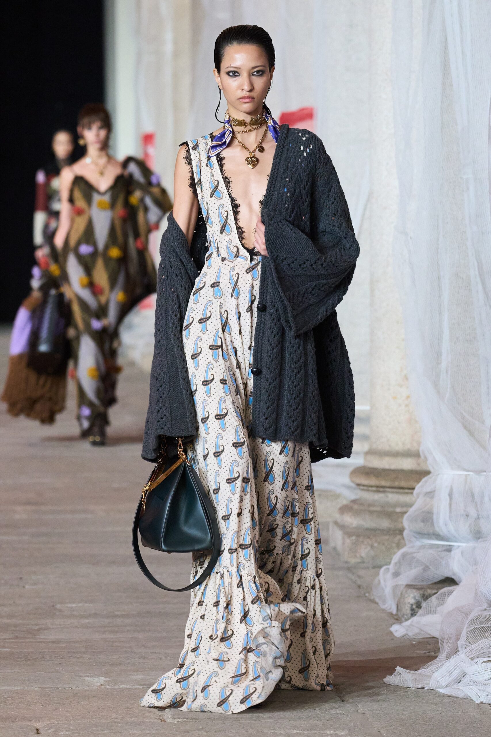 Etro F/W 23 Look 6