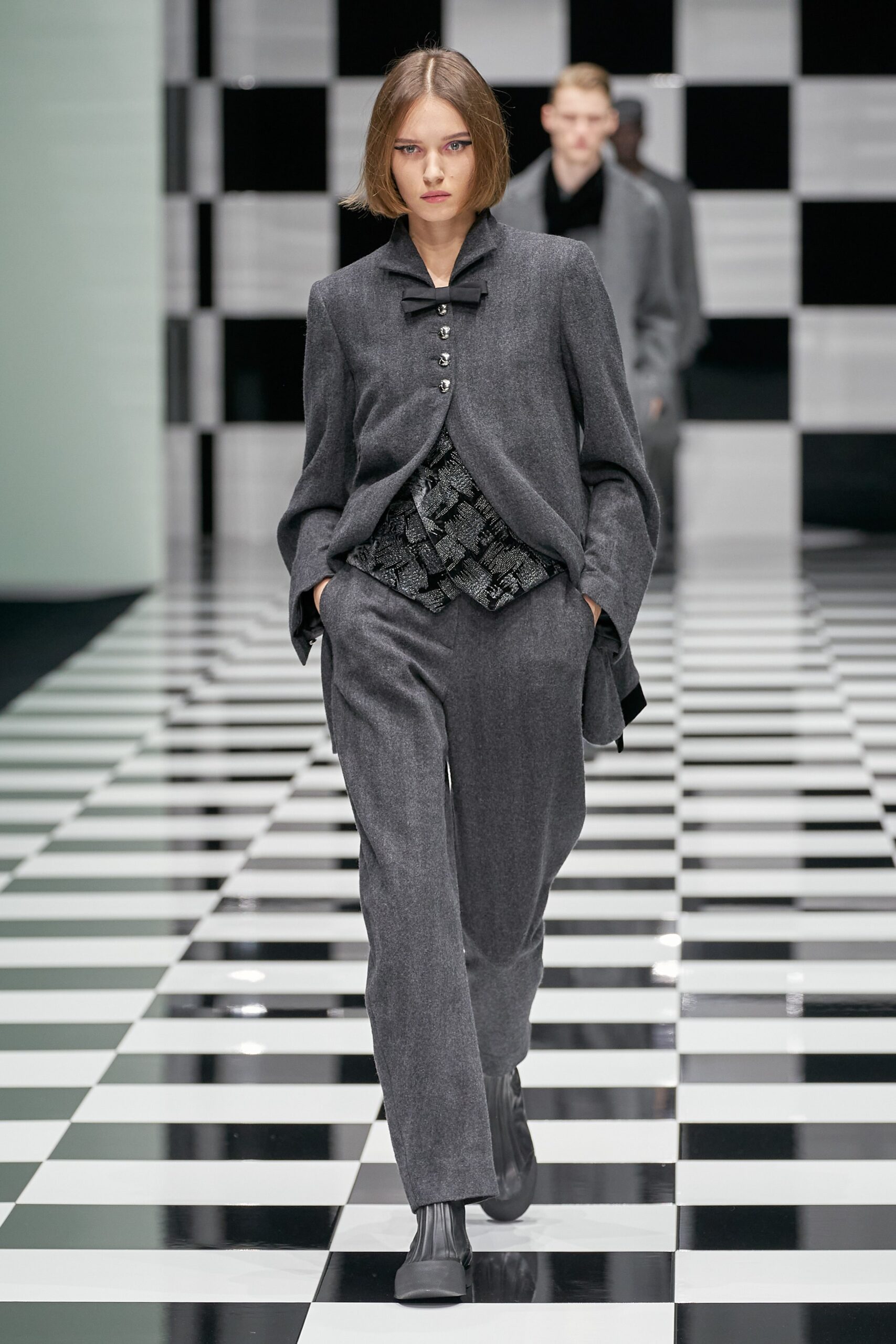 Emporio Armani F/W 22 Look 7
