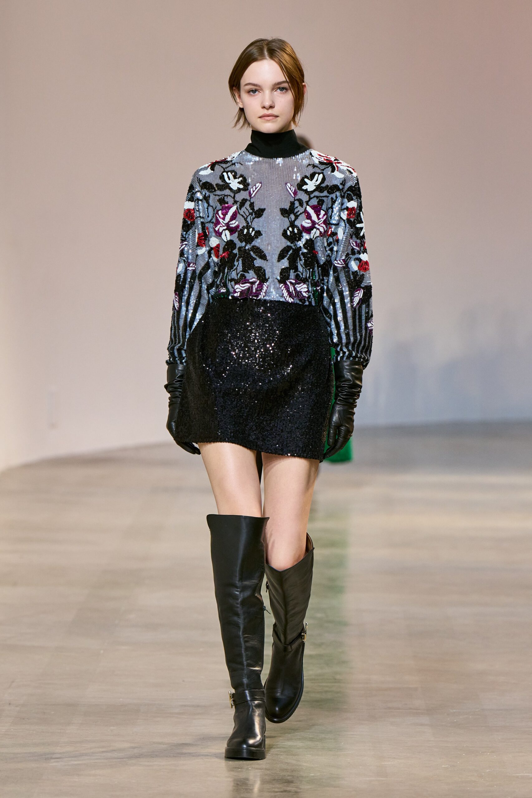 Elie Saab F/W 22 Look 8