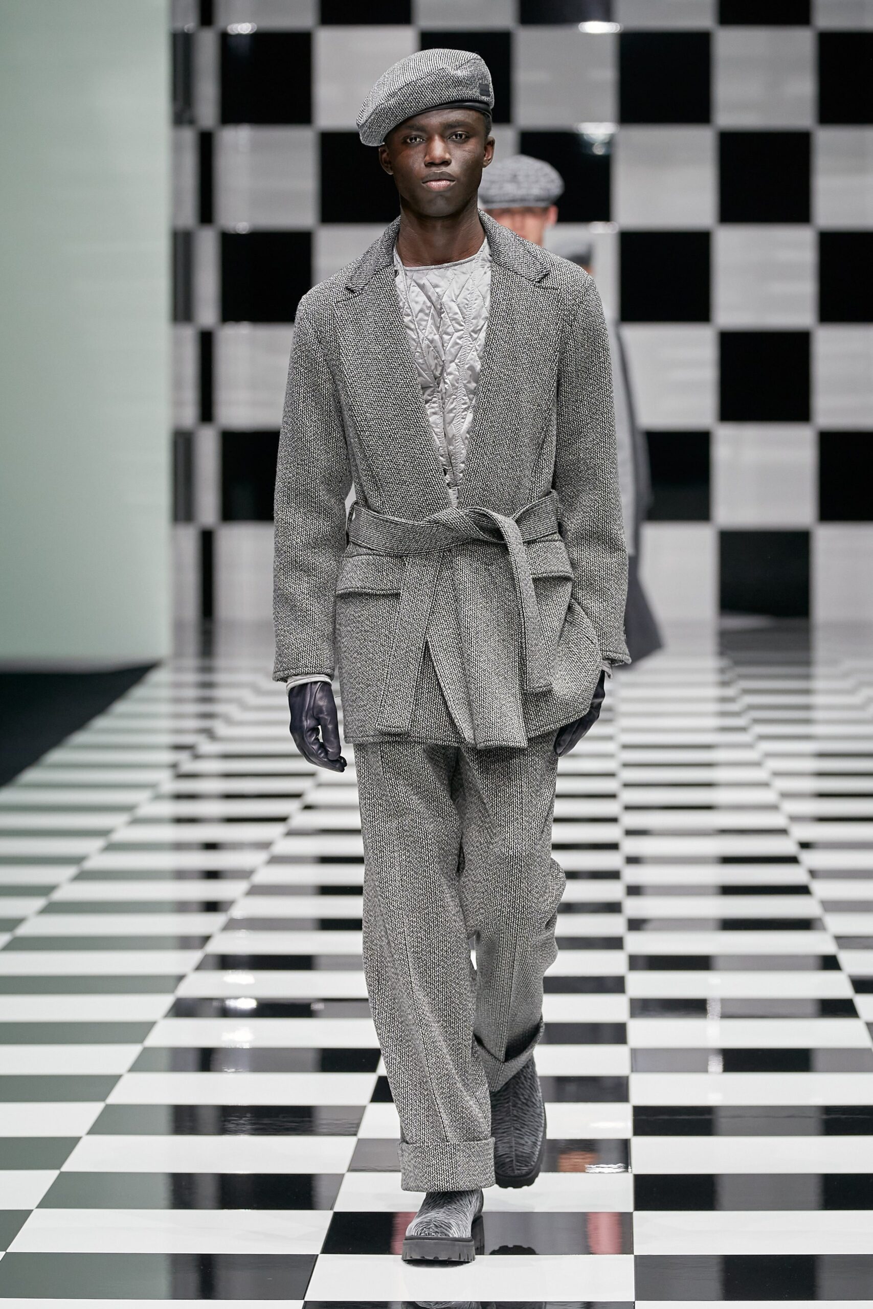 Emporio Armani F/W 22 Look 8
