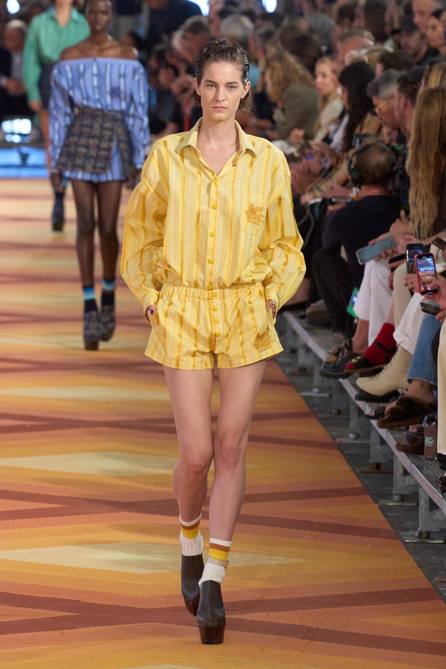 Etro S/S 23 Look 8