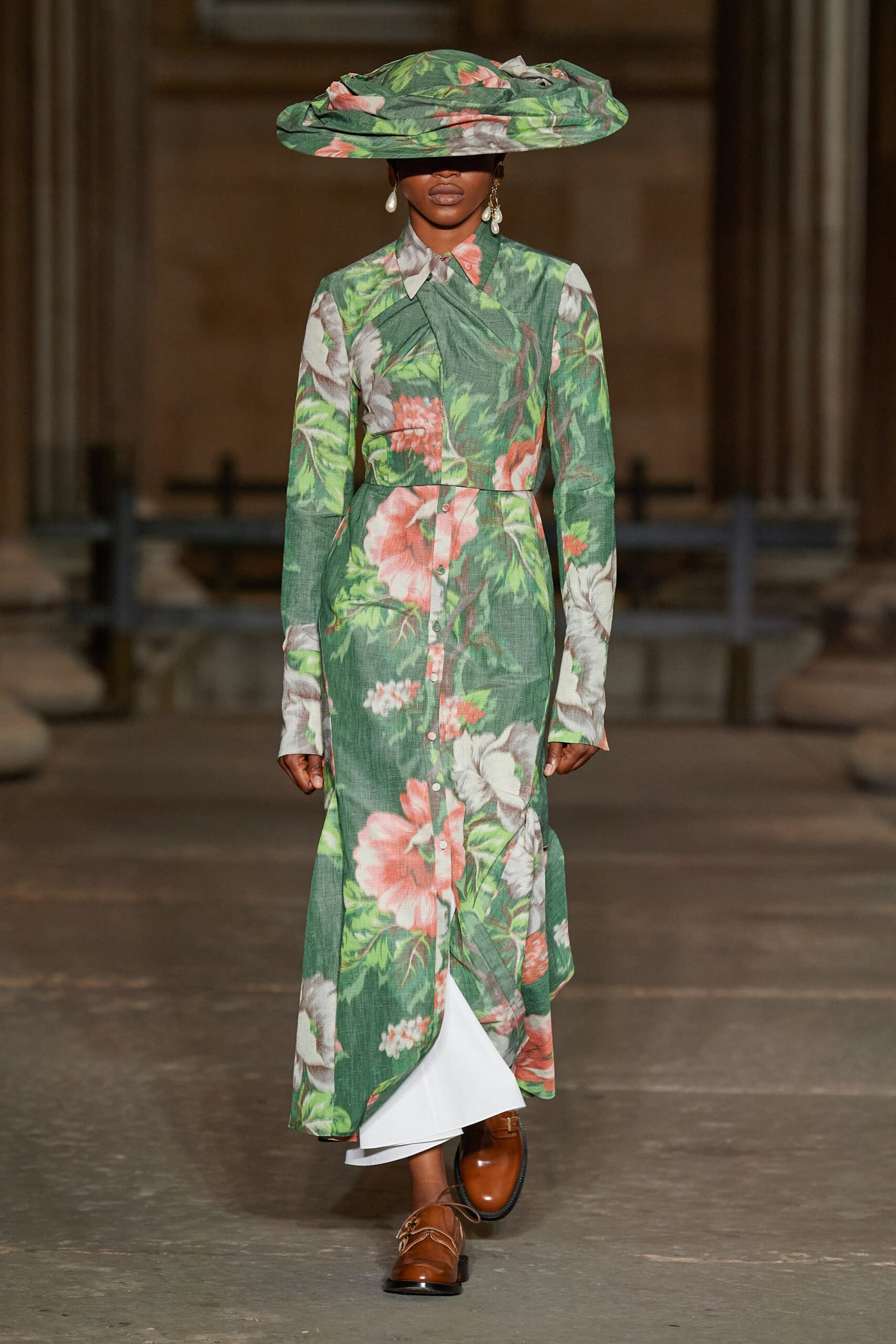 Erdem S/S 22 Look 9