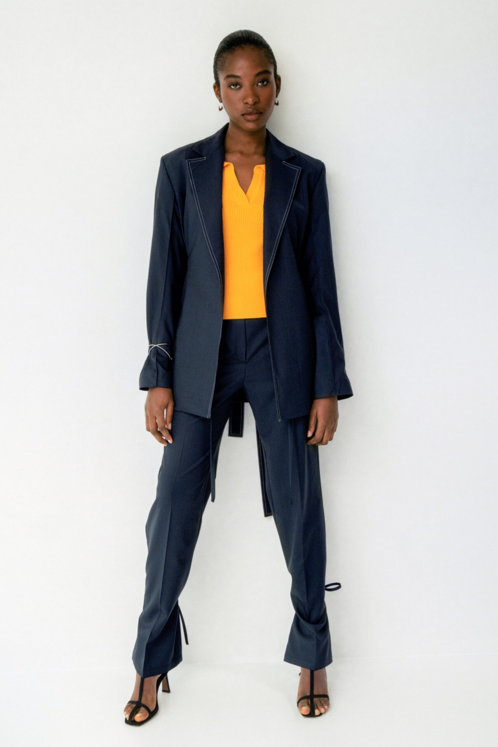 Eudon Choi Resort 22 Look 9