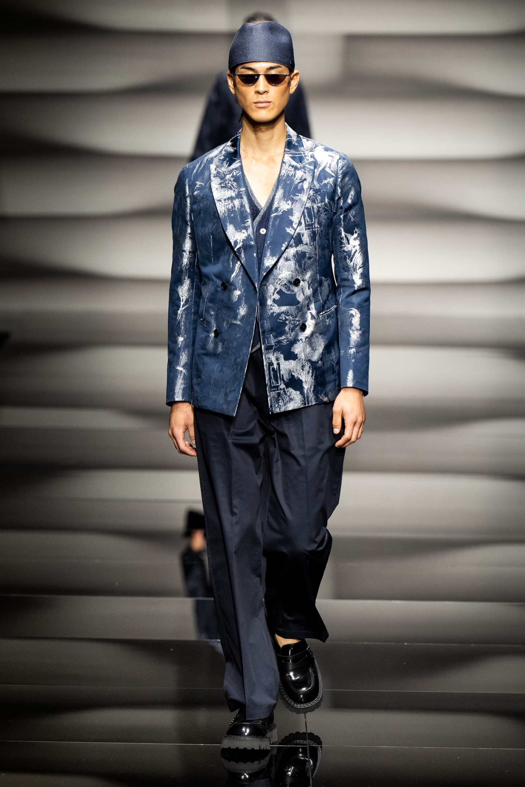Emporio Armani S/S 23 Menswear Look 9