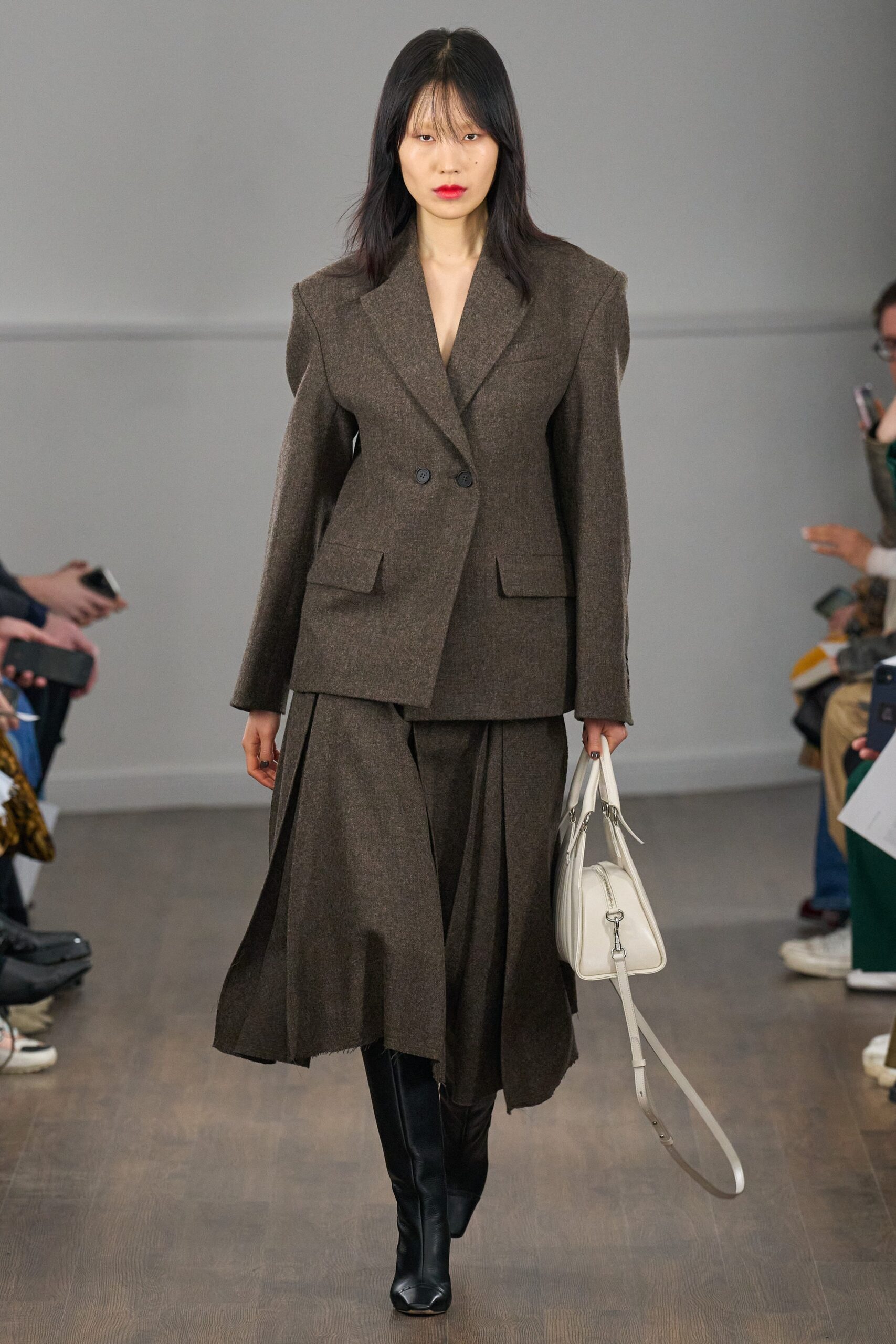 Eudon Choi F/W 23 Look 9