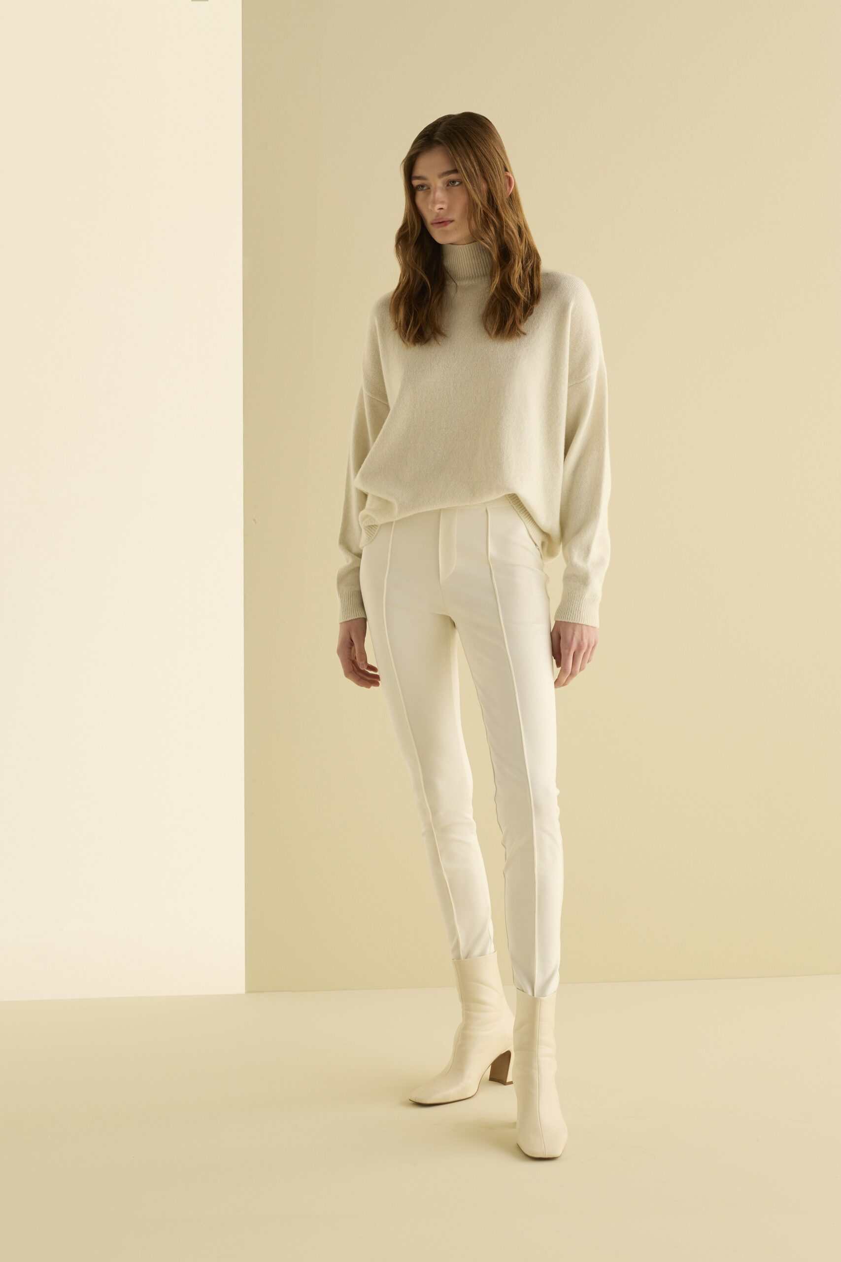 European Culture F/W 23 Look 9