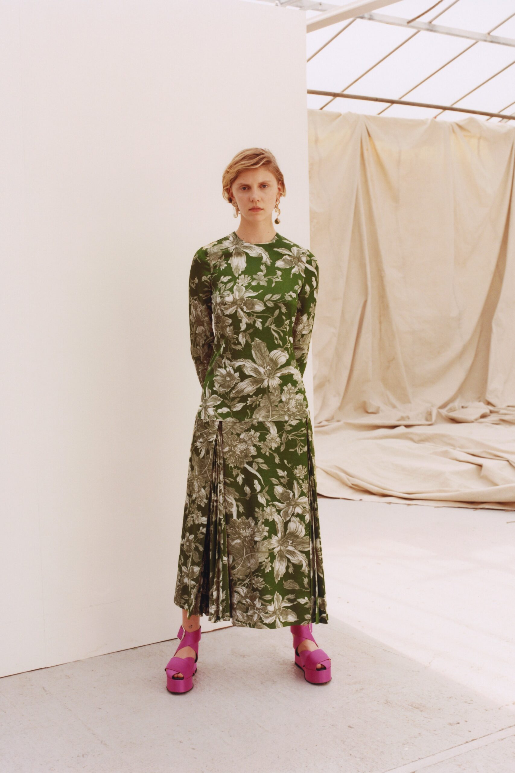 Erdem Resort 23 Look 10