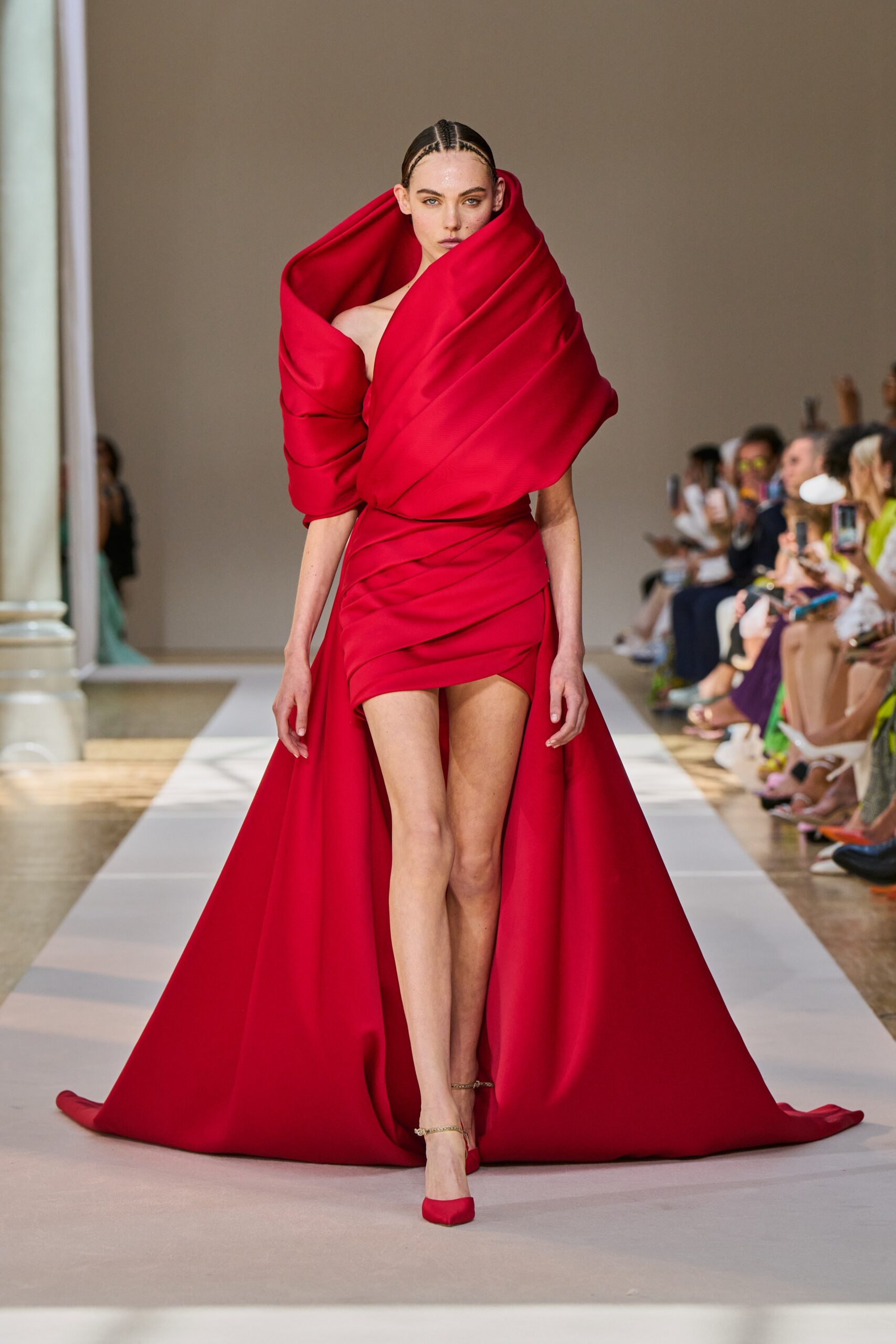 Elie Saab F/W 22 Couture Look 10