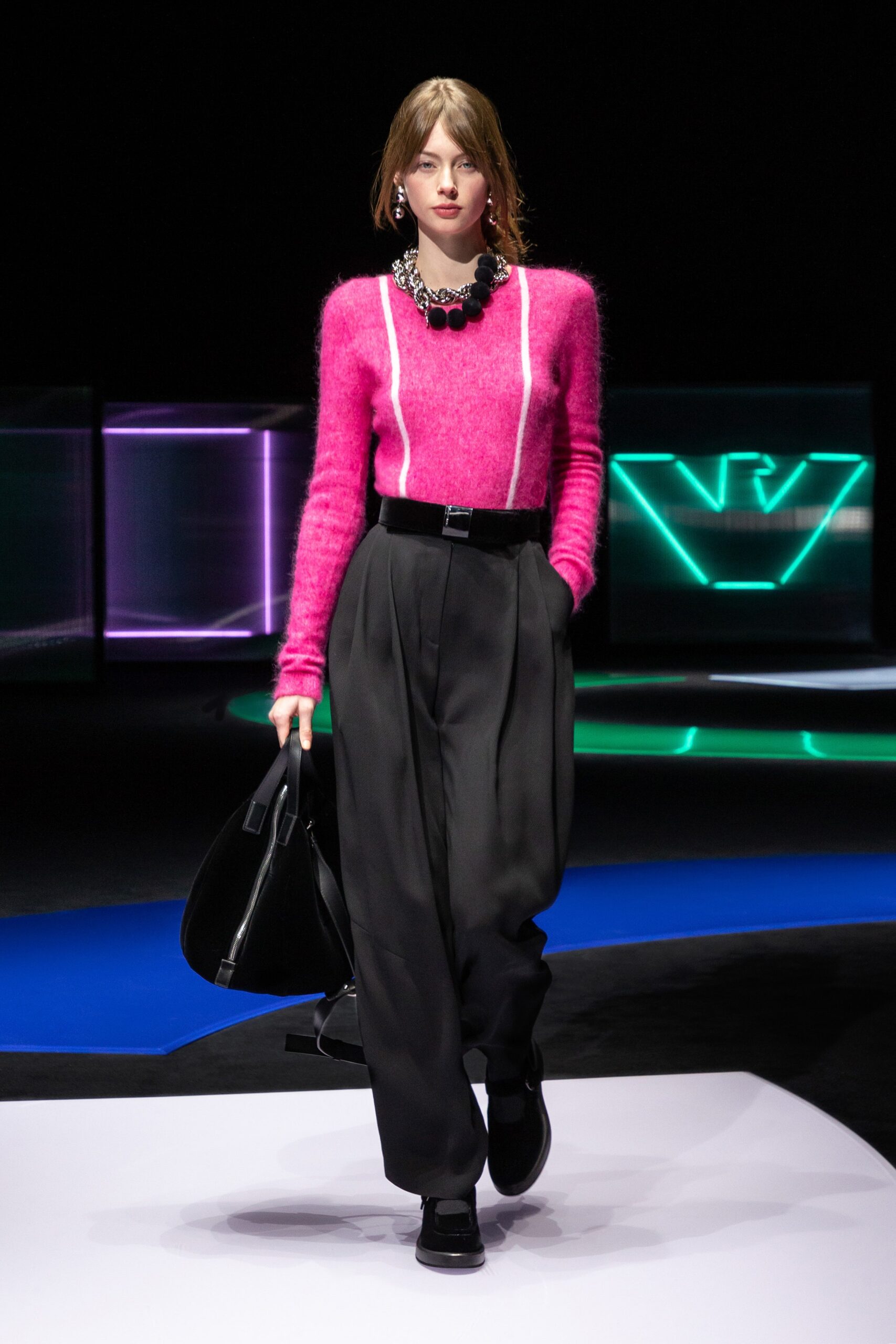 Emporio Armani F/W 21 Look 11