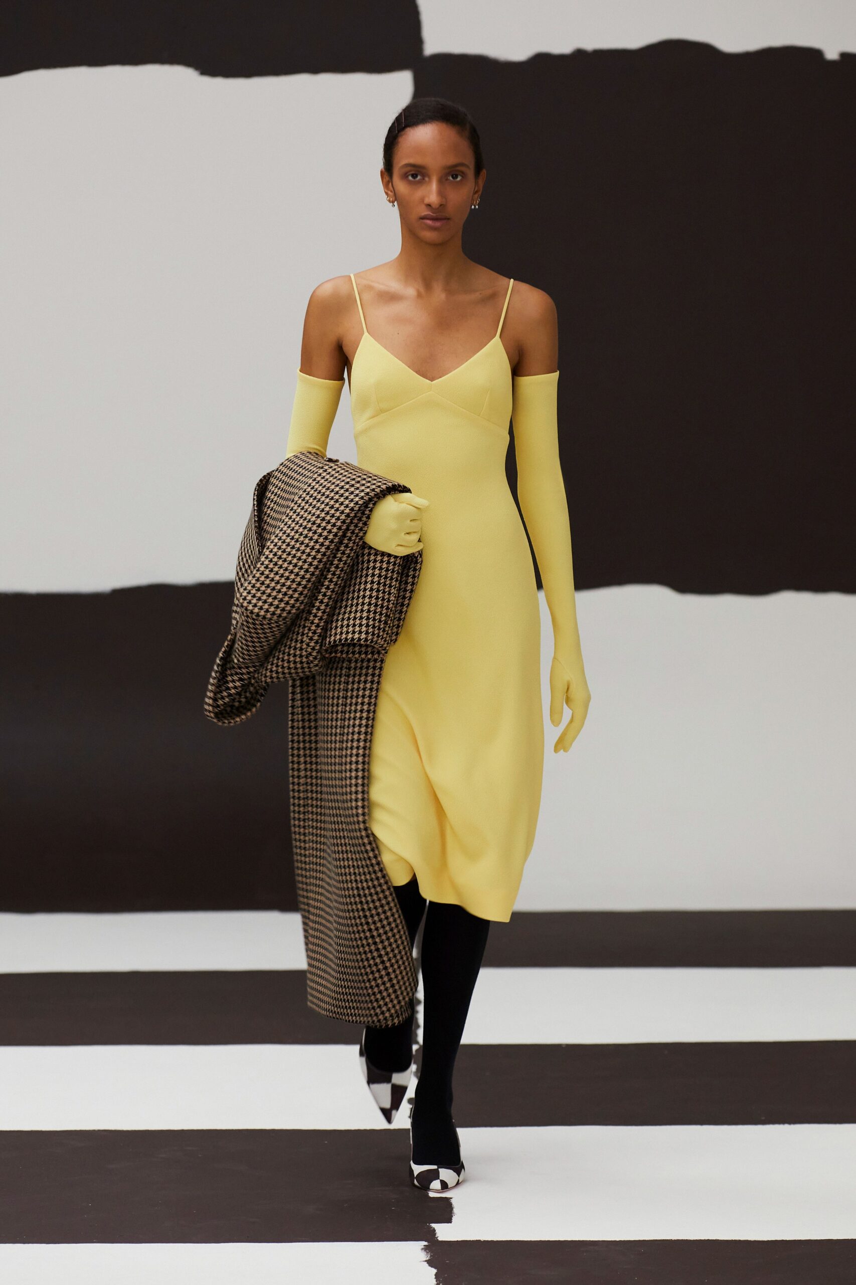 Emilia Wickstead F/W 22 Look 12