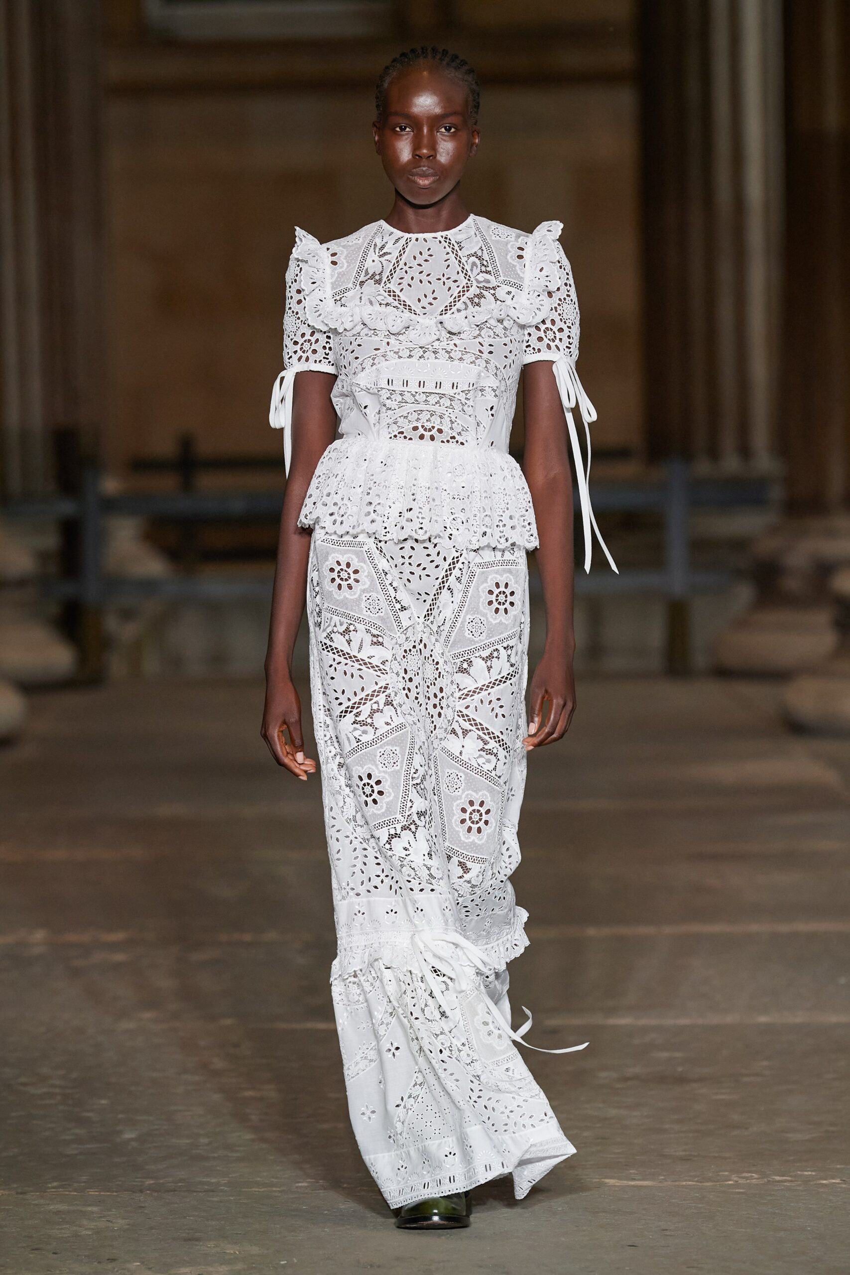 Erdem S/S 22 Look 12