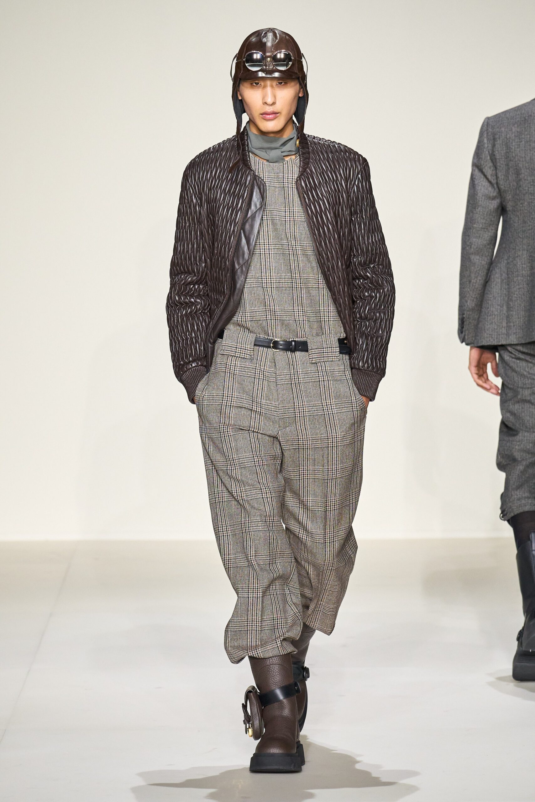 Emporio Armani F/W 23 Menswear Look 12