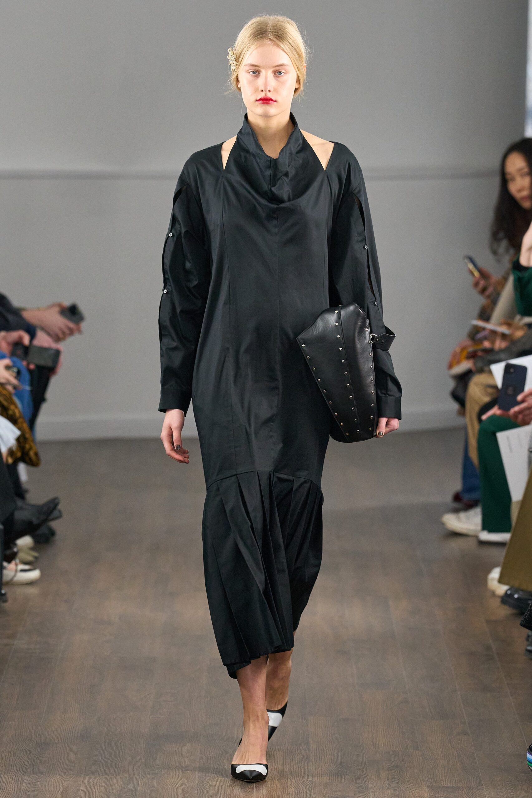 Eudon Choi F/W 23 Look 12