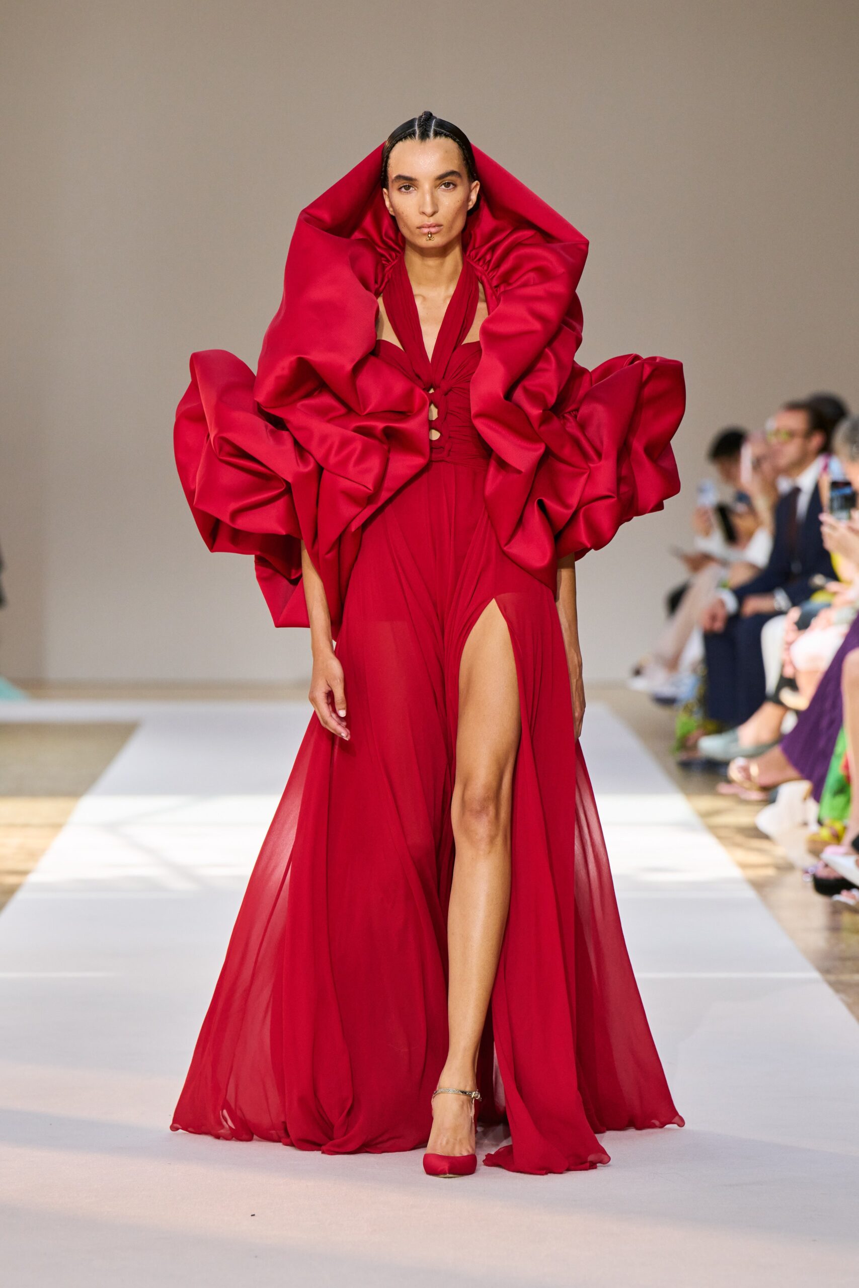 Elie Saab F/W 22 Couture Look 13