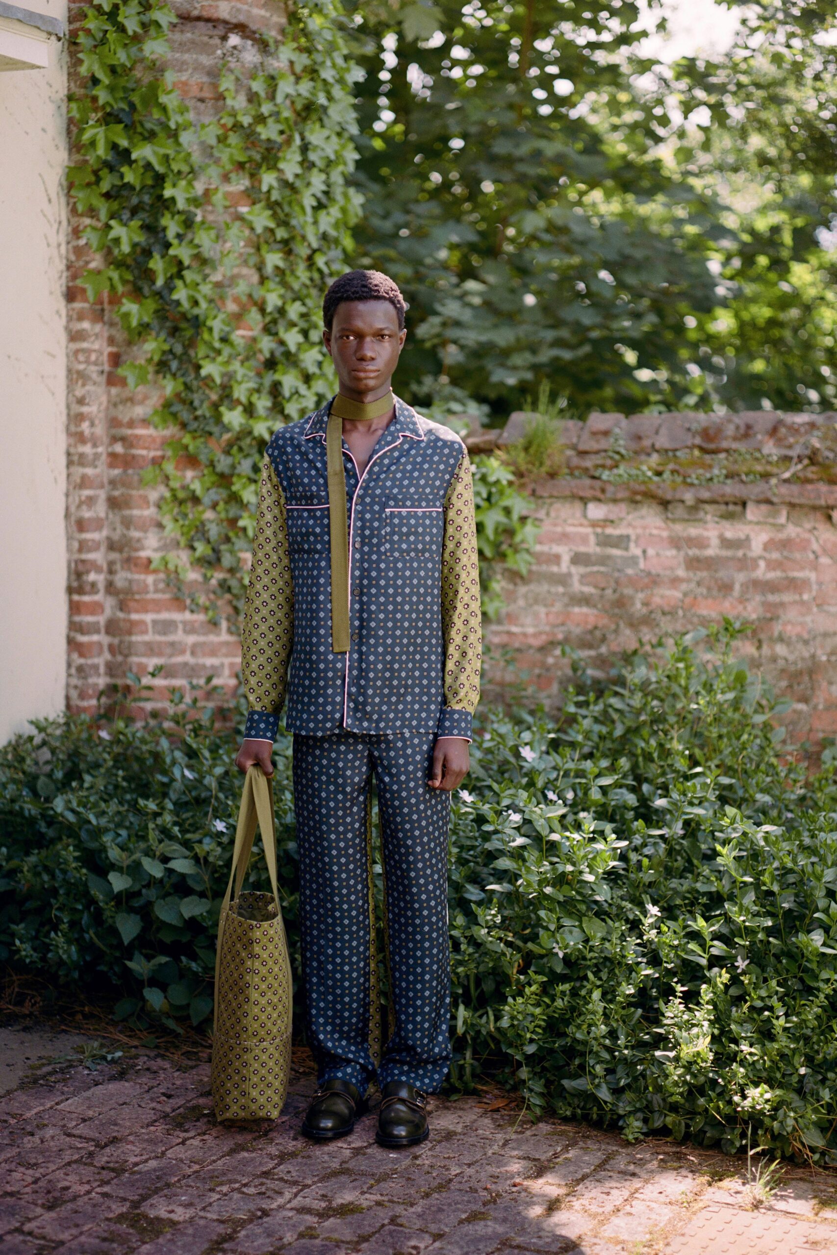 Erdem S/S 23 Menswear Look 13
