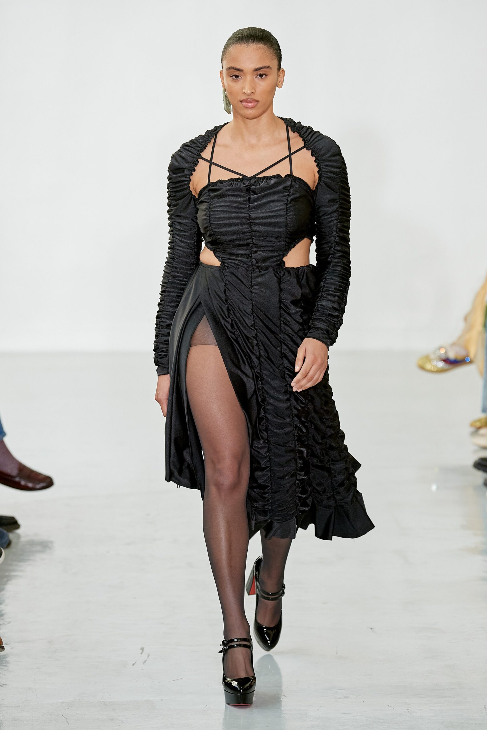 Ester Manas F/W 22 Look 13