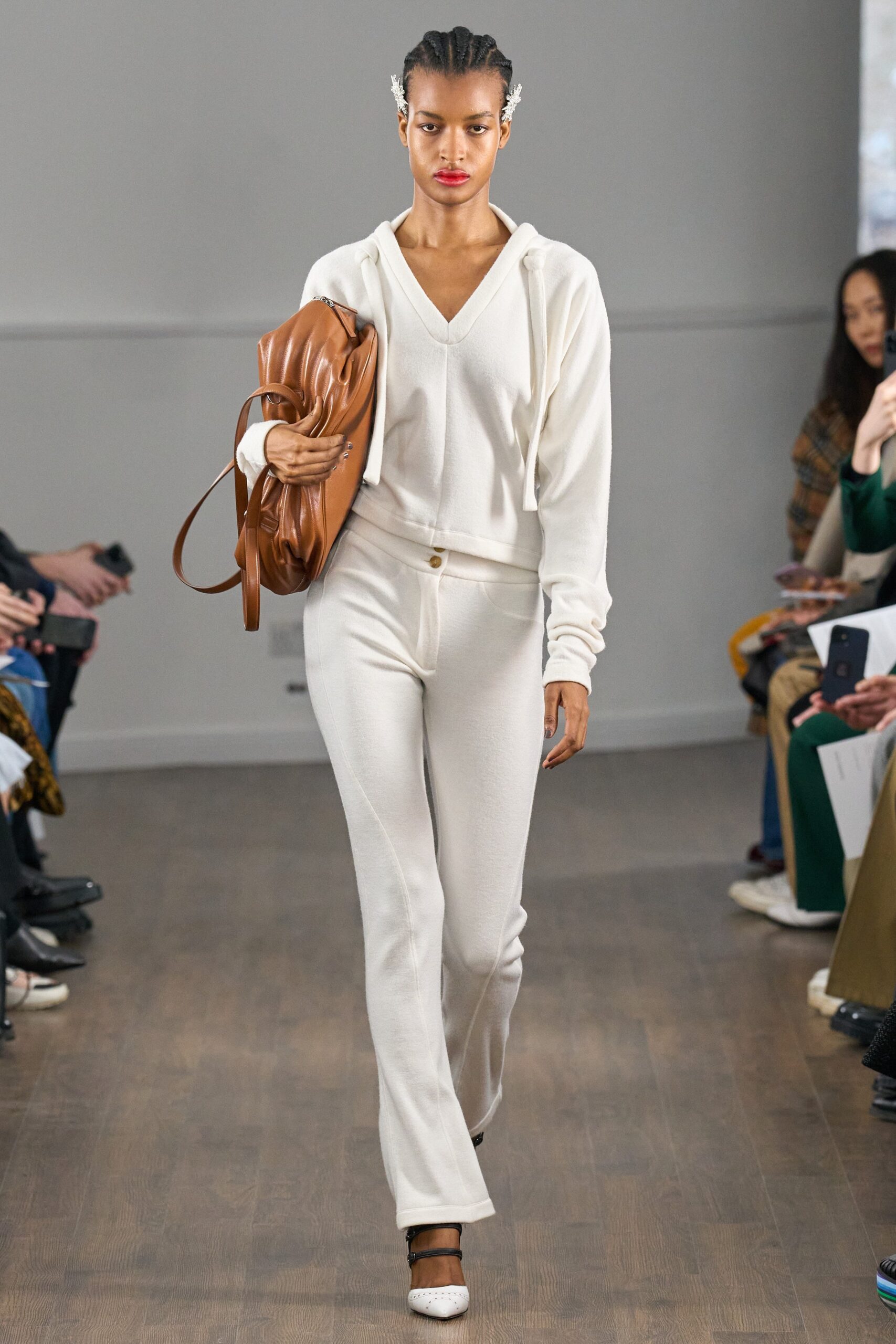 Eudon Choi F/W 23 Look 13