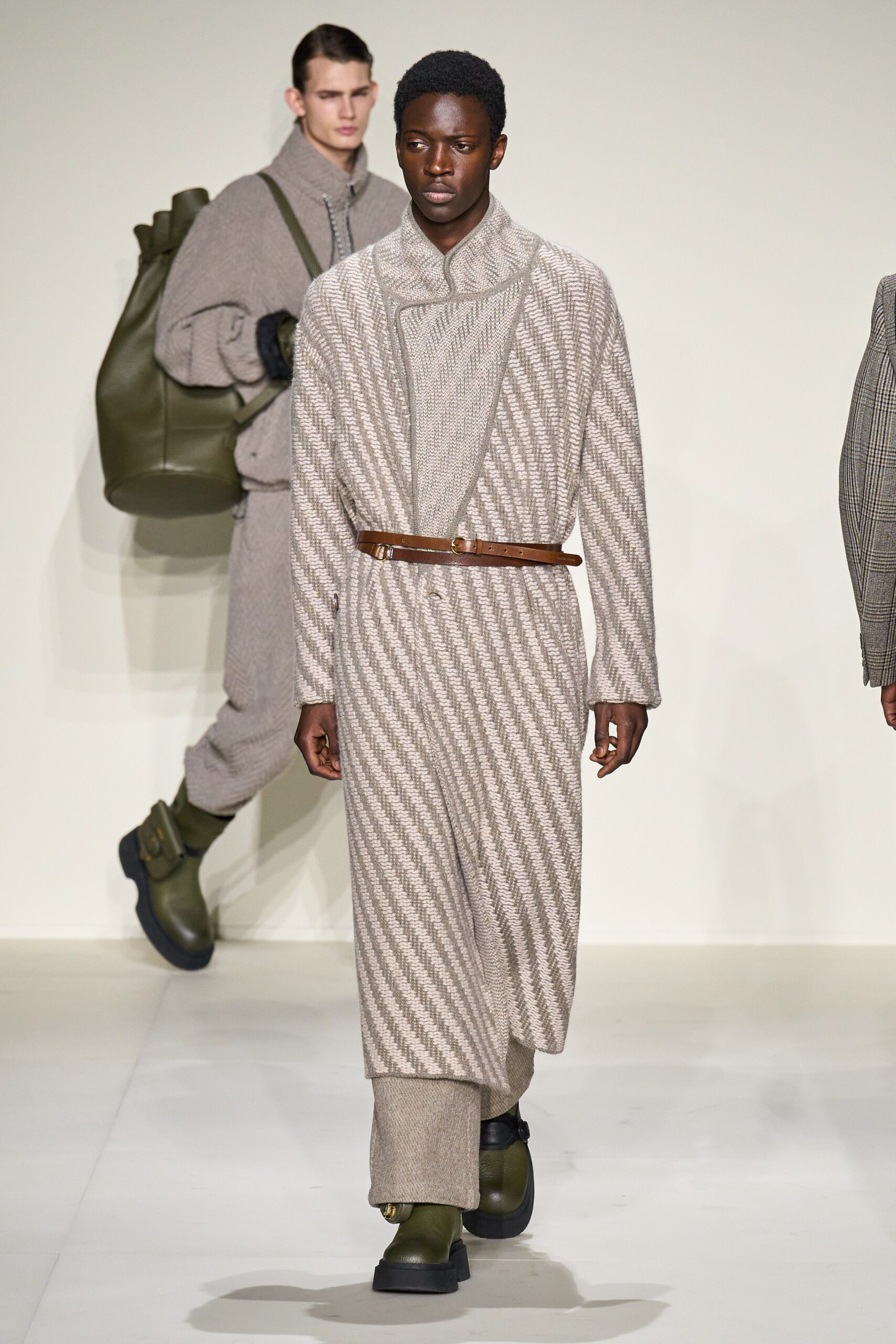 Emporio Armani F/W 23 Menswear Look 14