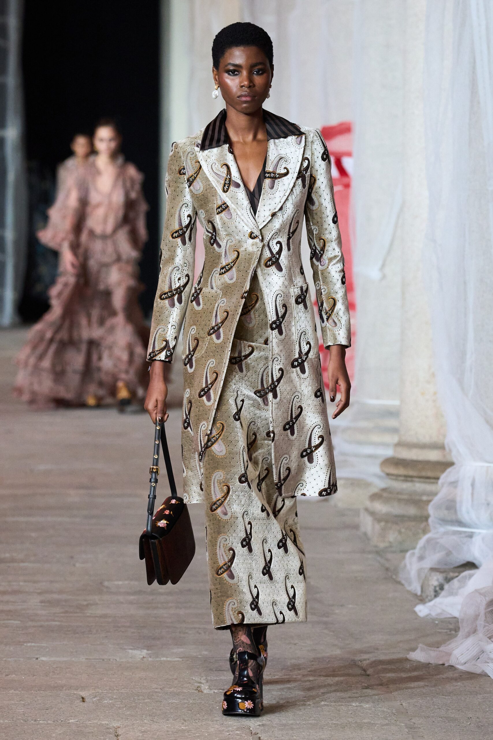 Etro F/W 23 Look 14