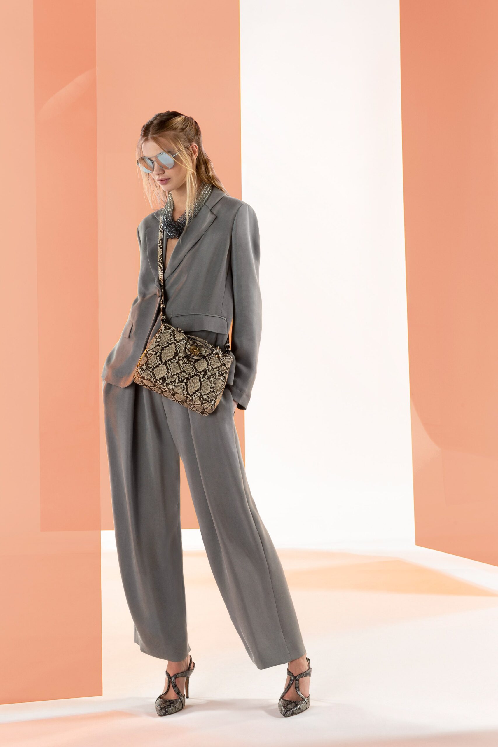 Emporio Armani Resort 20 Look 15