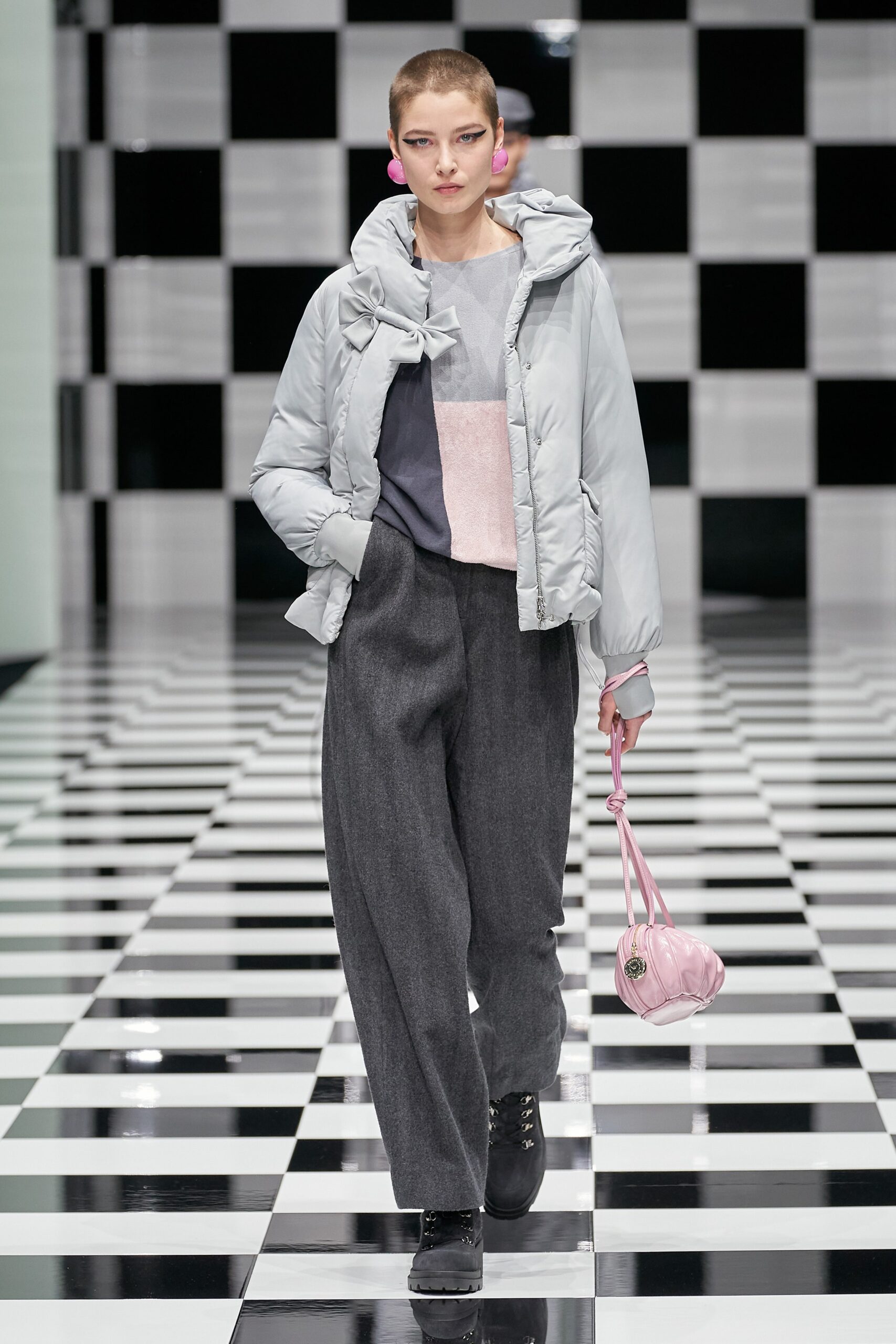 Emporio Armani F/W 22 Look 15