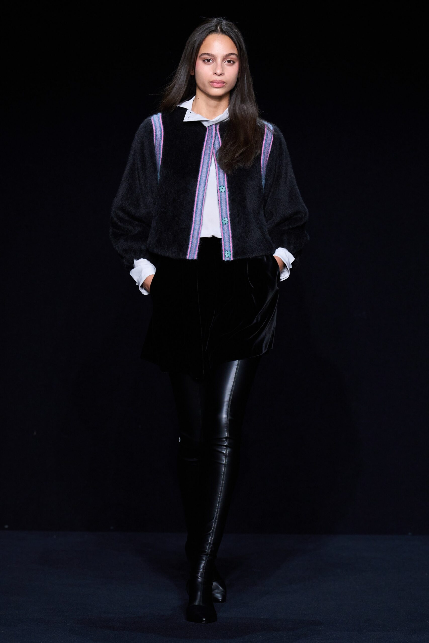 Emporio Armani F/W 23 Look 15