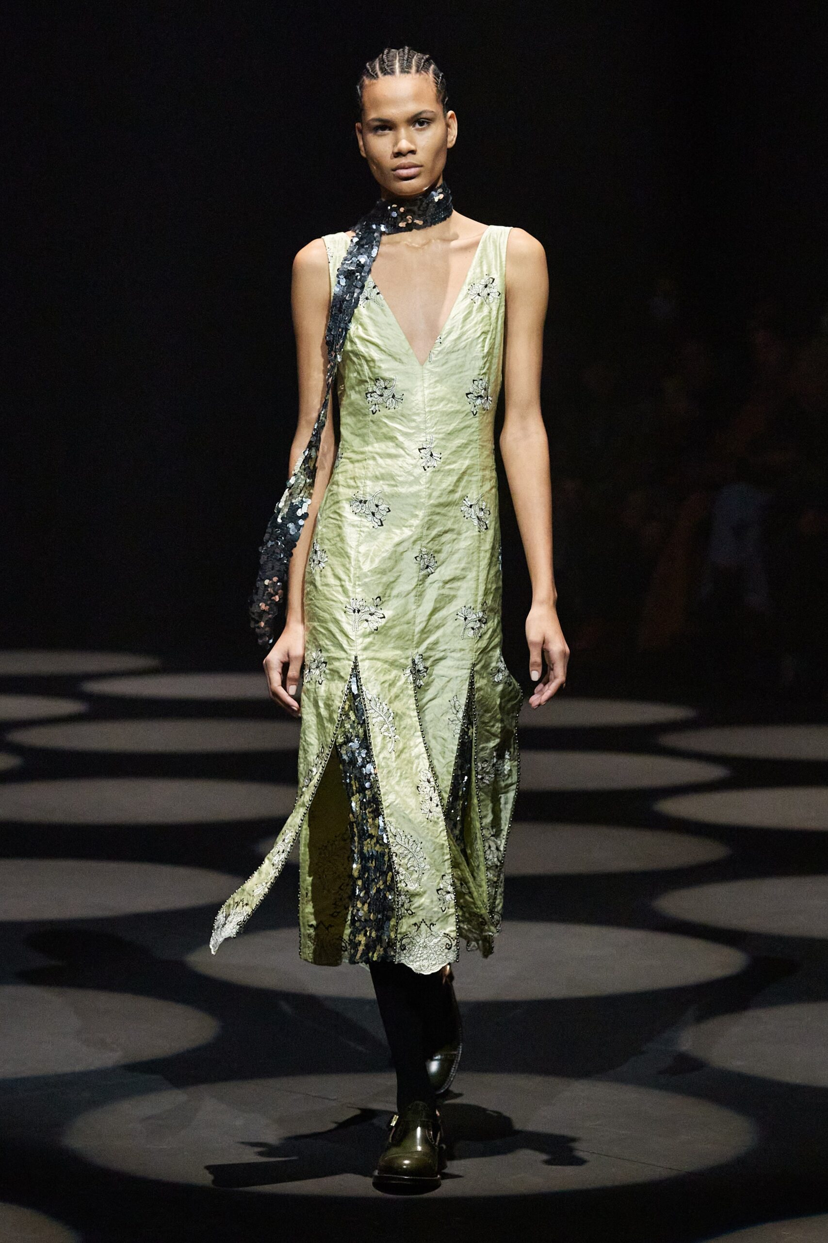Erdem F/W 22 Look 16