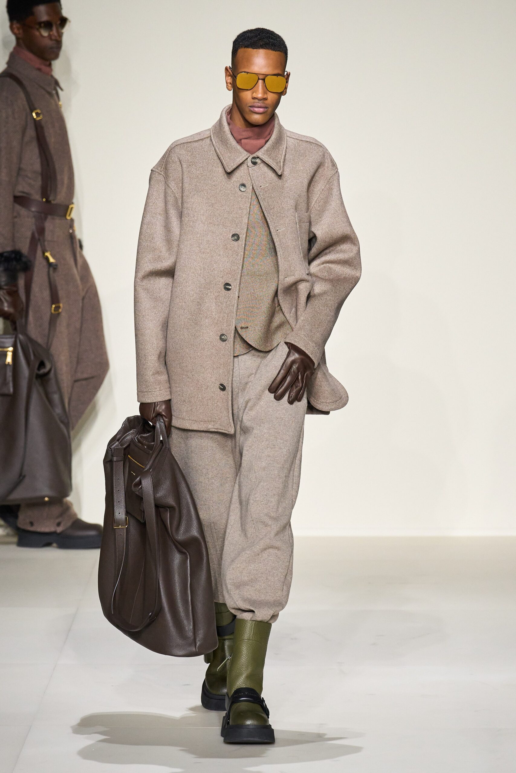 Emporio Armani F/W 23 Menswear Look 16