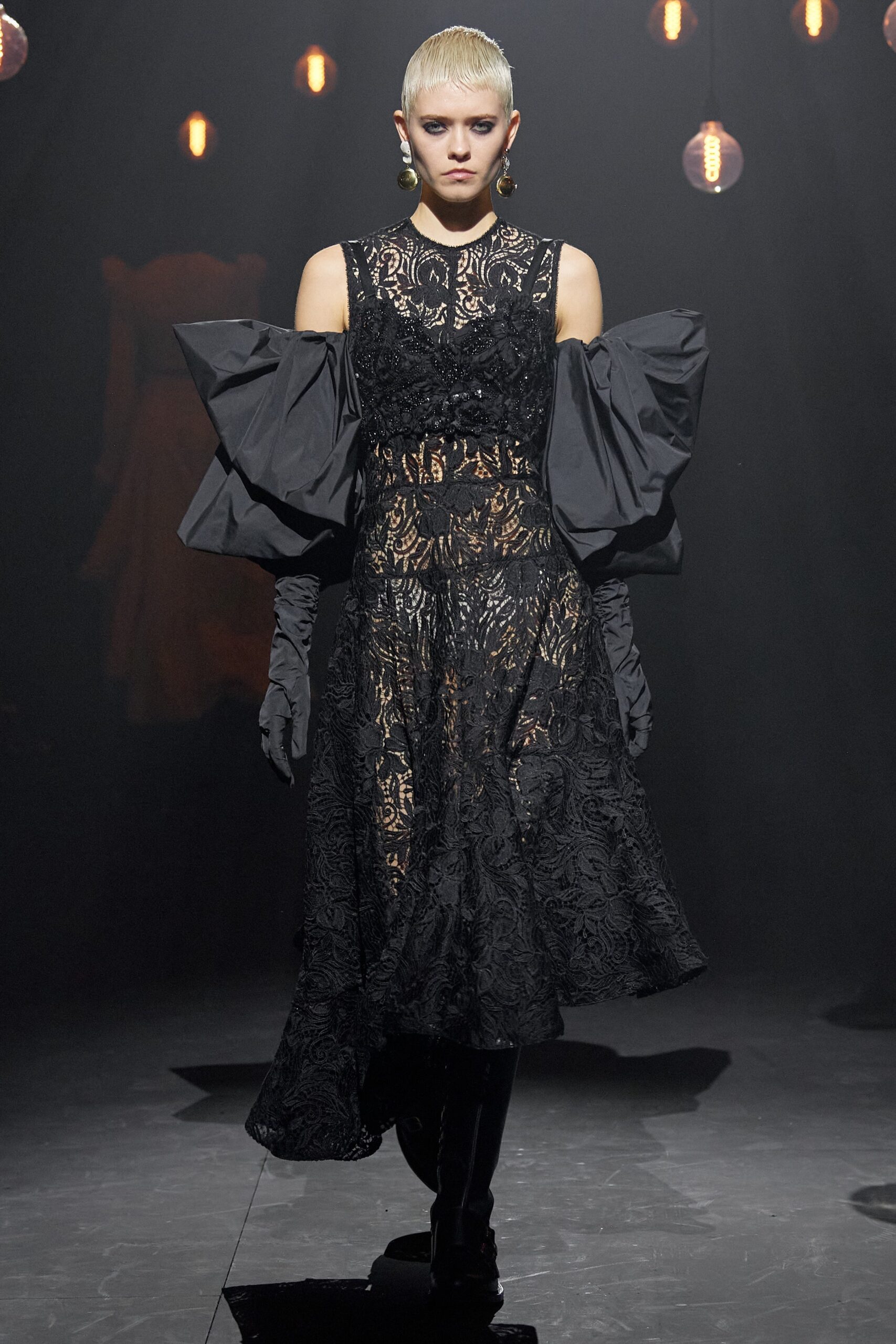 Erdem F/W 23 Look 16