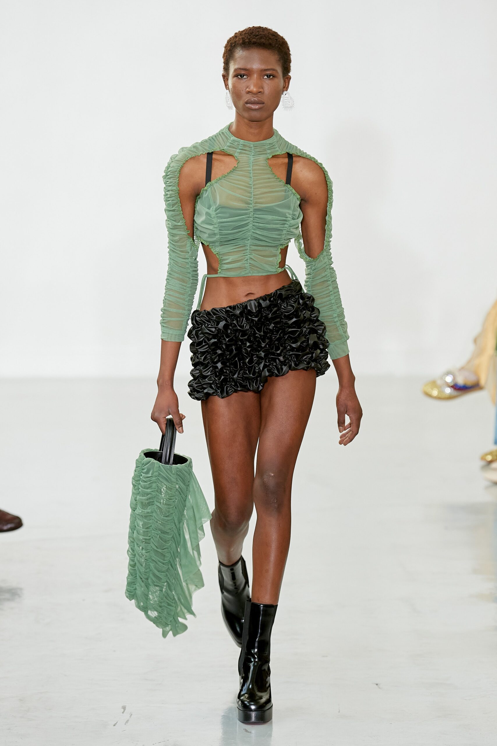 Ester Manas F/W 22 Look 16