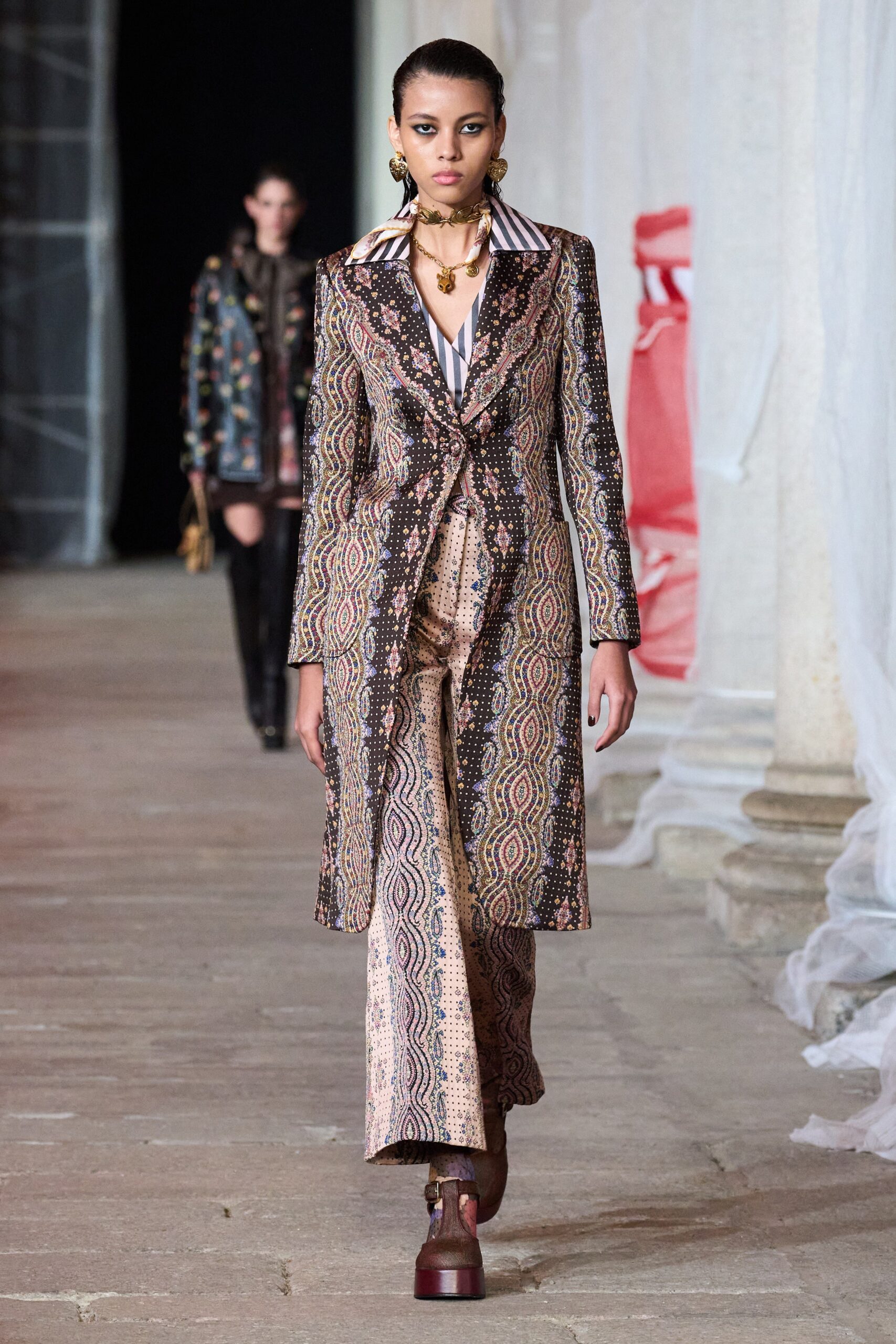 Etro F/W 23 Look 16
