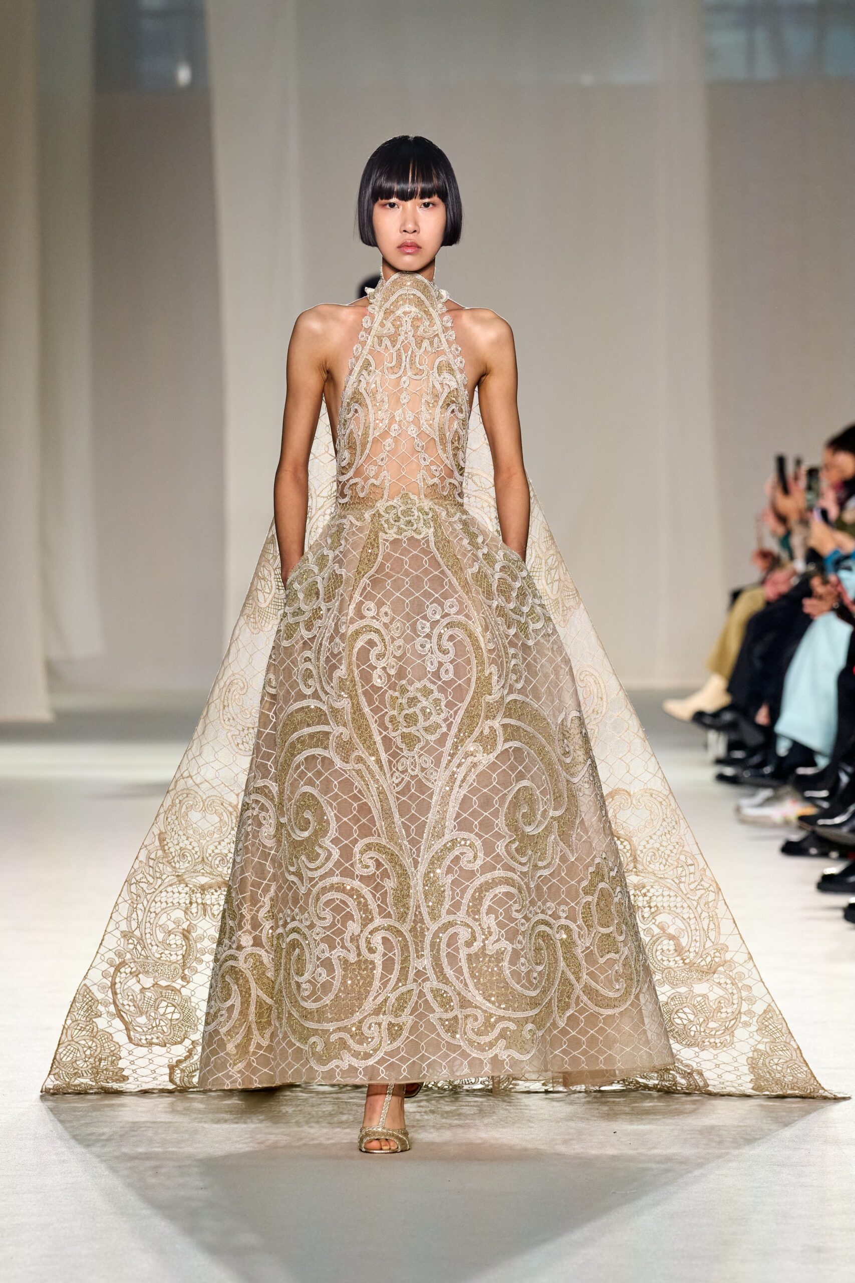 Elie Saab S/S 23 Couture Look 17