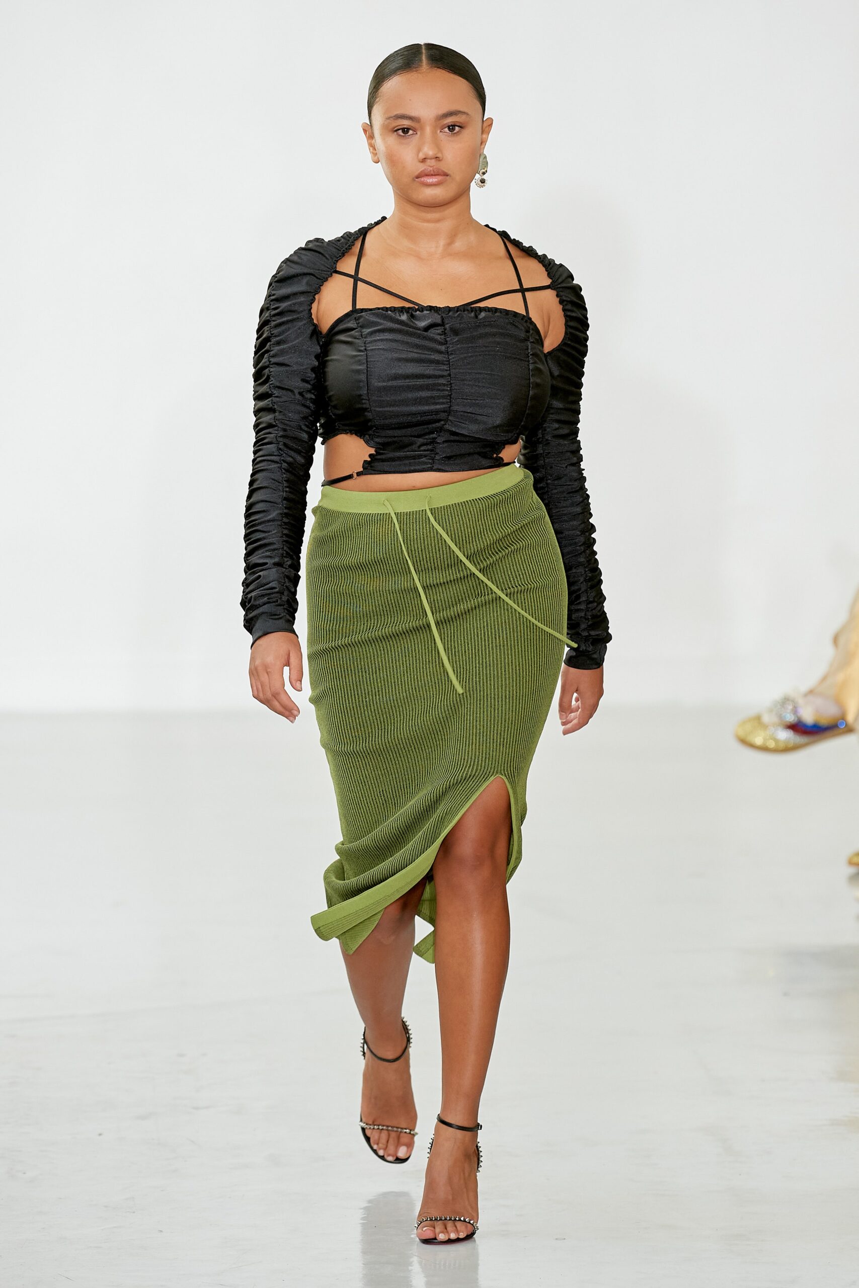 Ester Manas F/W 22 Look 17