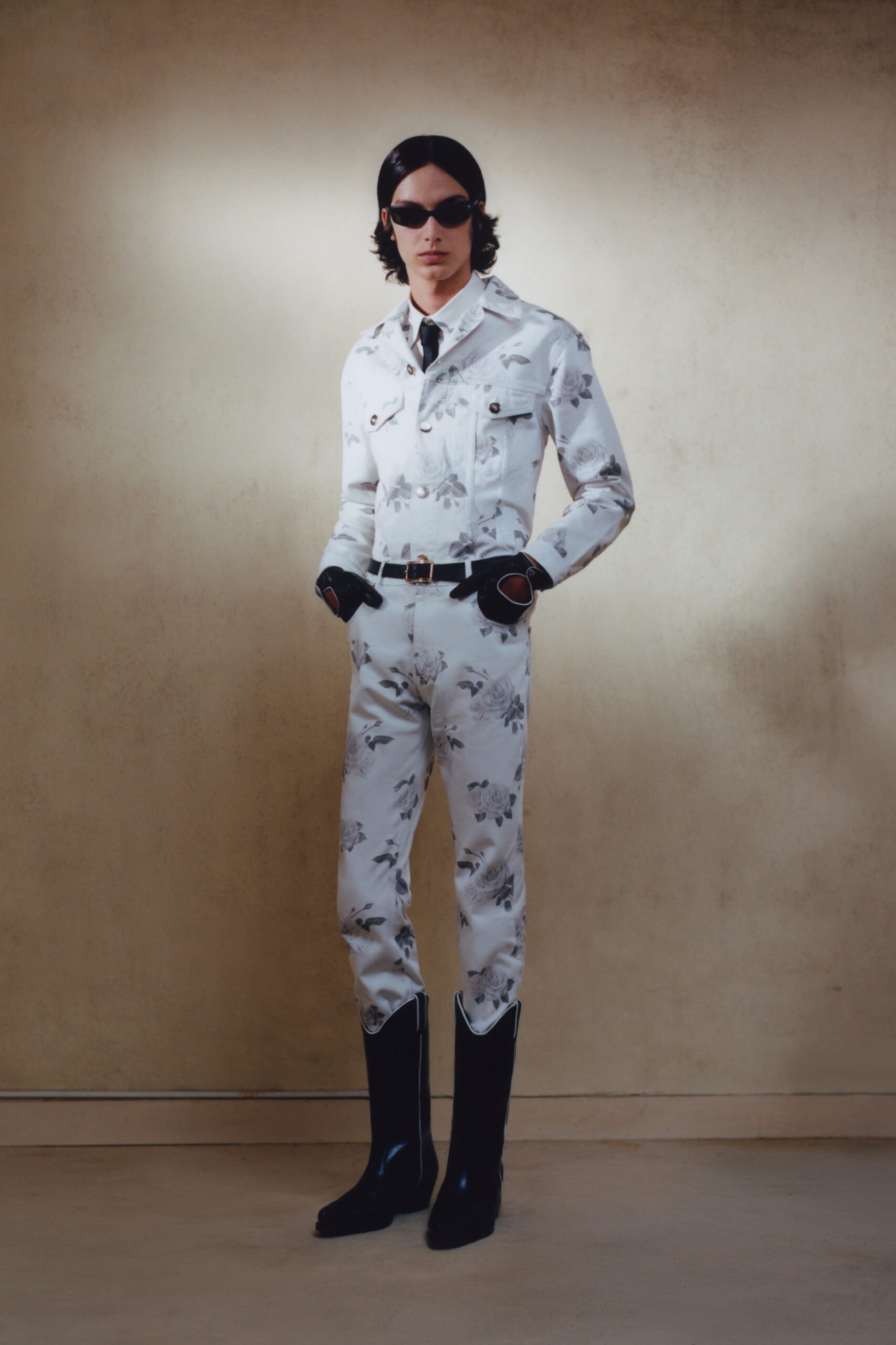 Ernest W. Baker S/S 22 Menswear Look 18