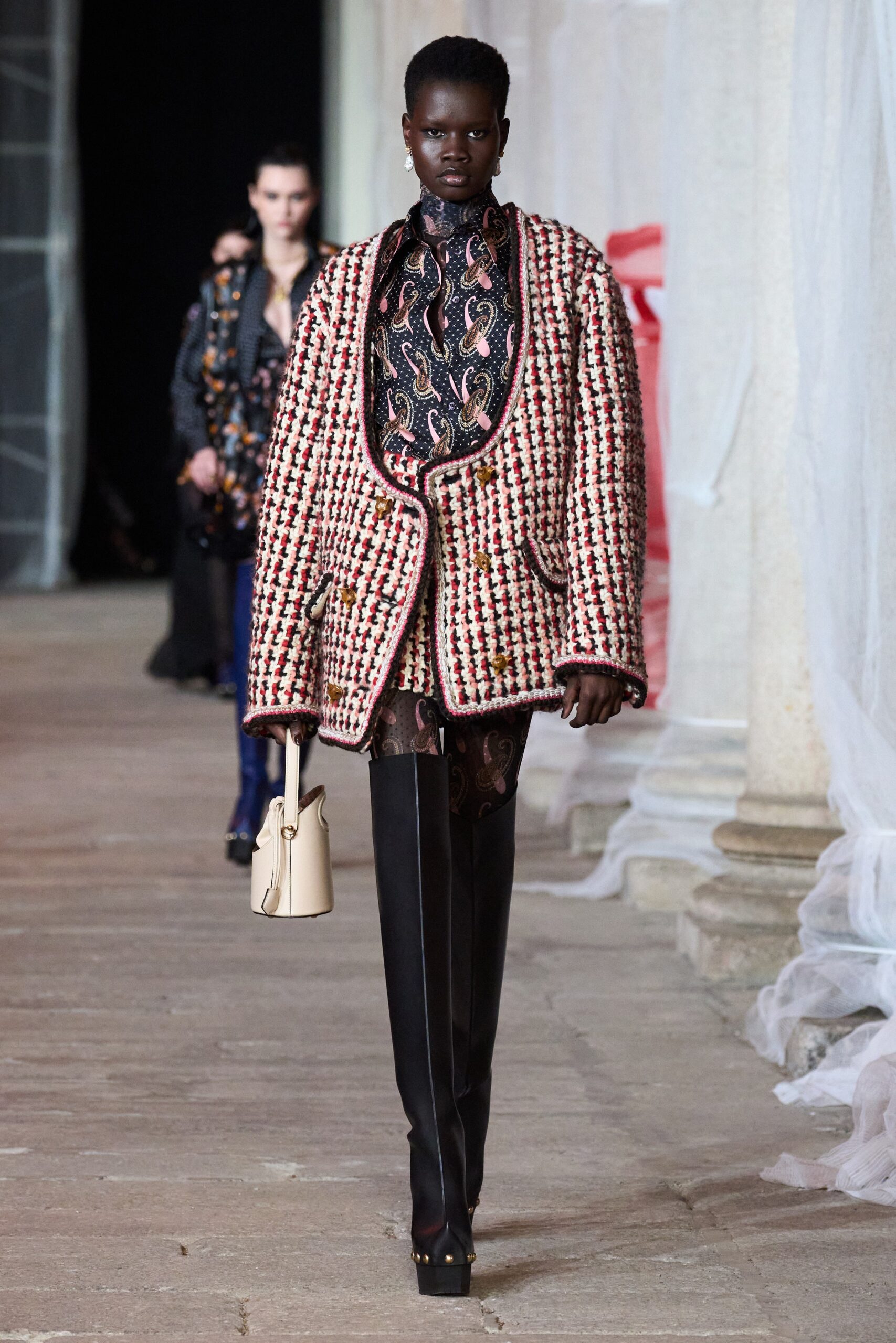 Etro F/W 23 Look 18