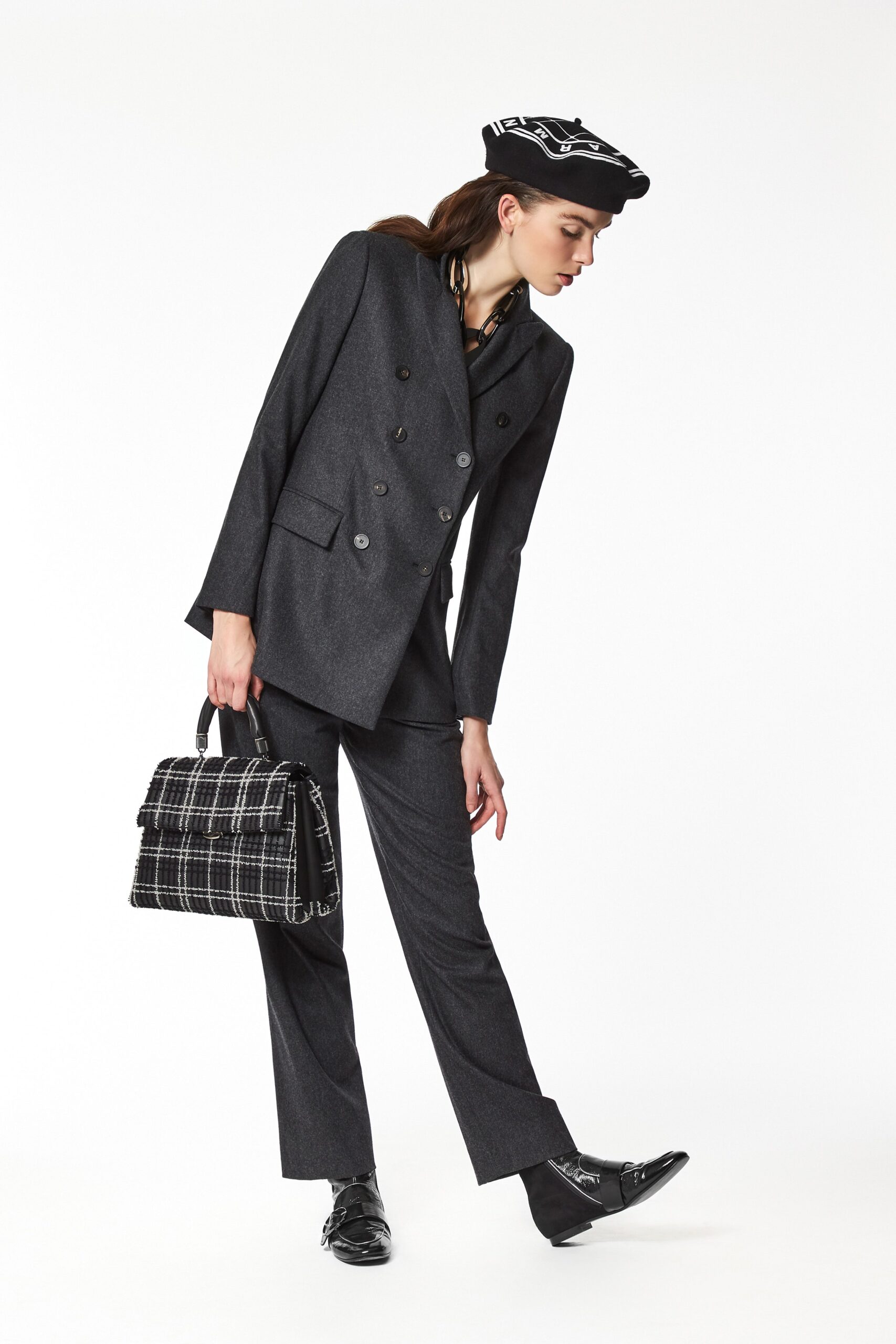Emporio Armani F/W 20 Look 11