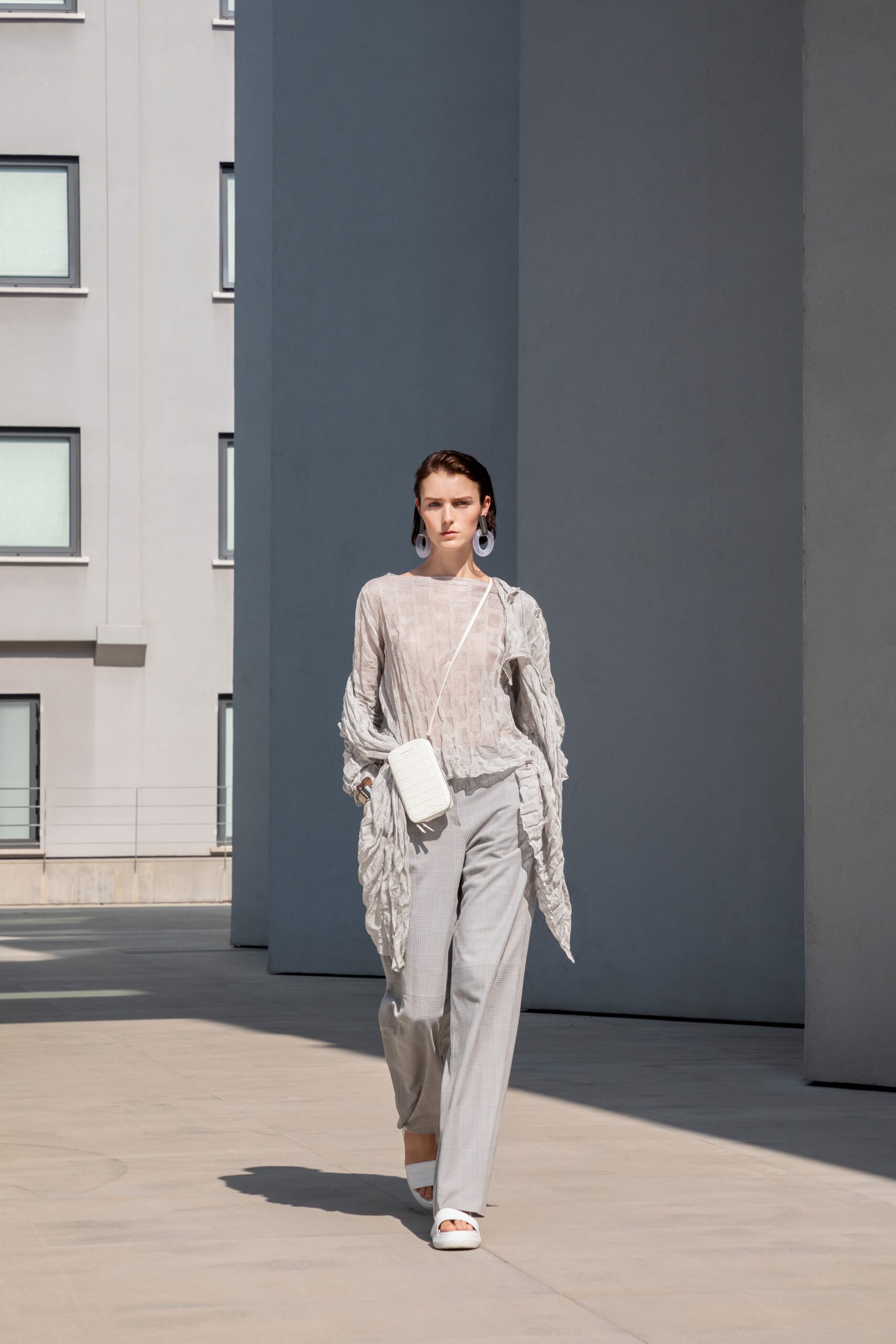 Emporio Armani S/S 21 Look 20