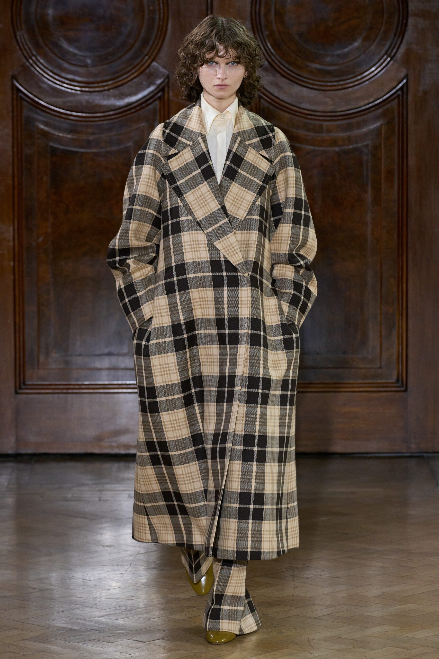 Emilia Wickstead F/W 23 Look 20