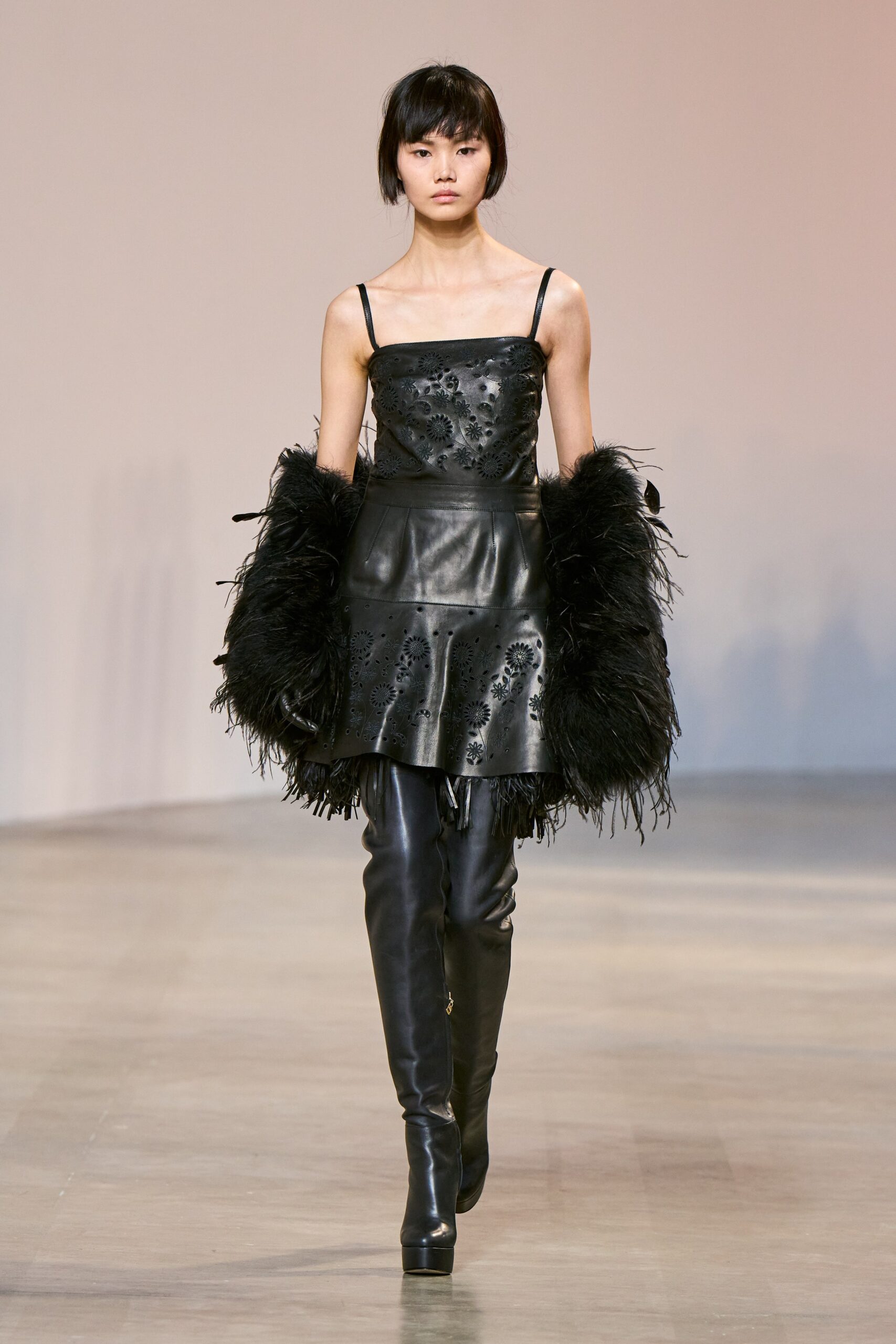 Elie Saab F/W 22 Look 22