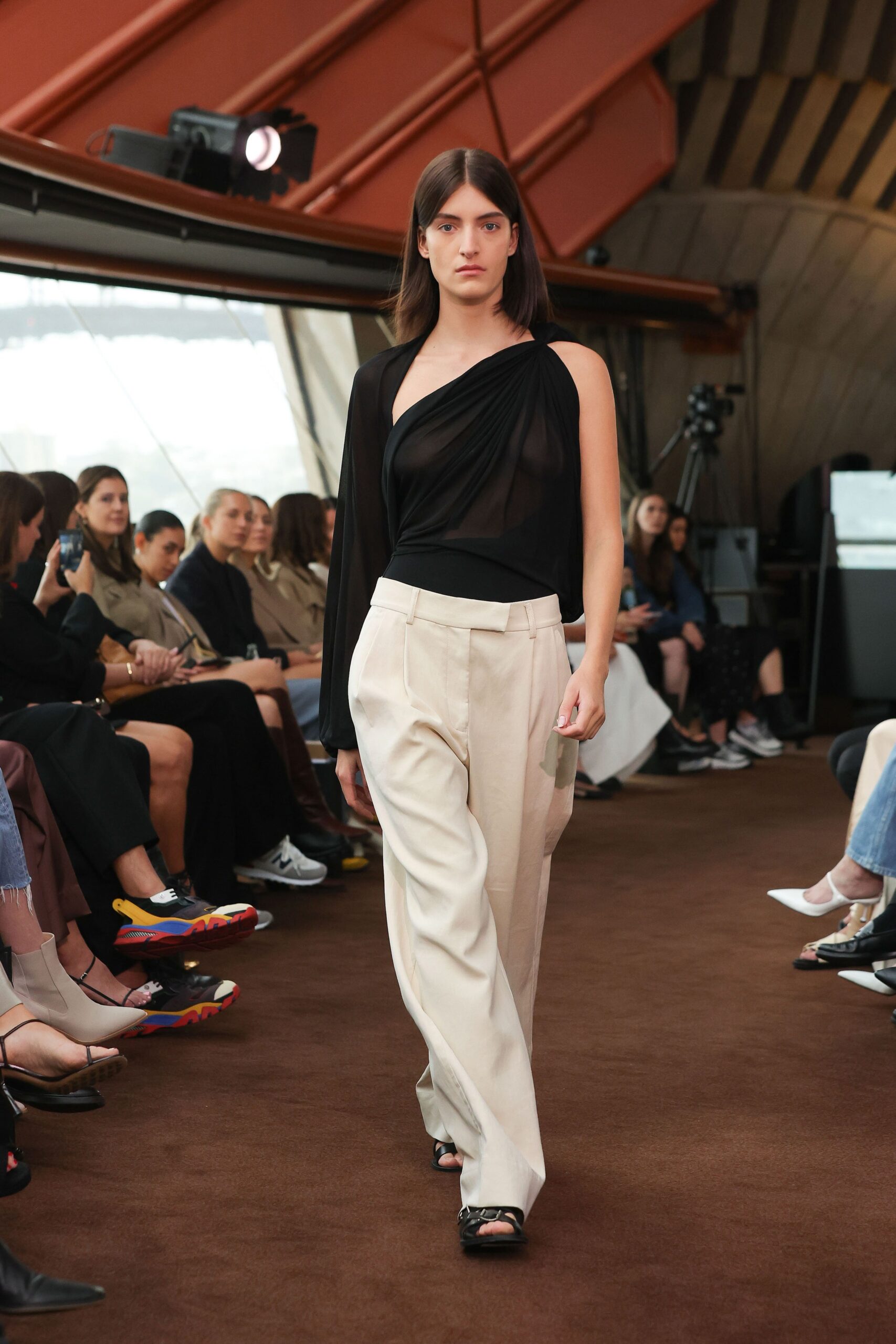 Esse Australia Resort 23 Look 22