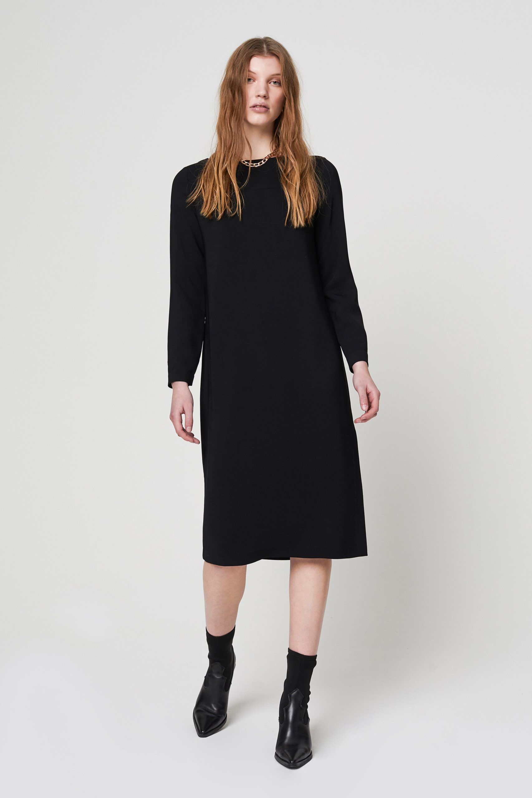 European Culture F/W 21 Look 22