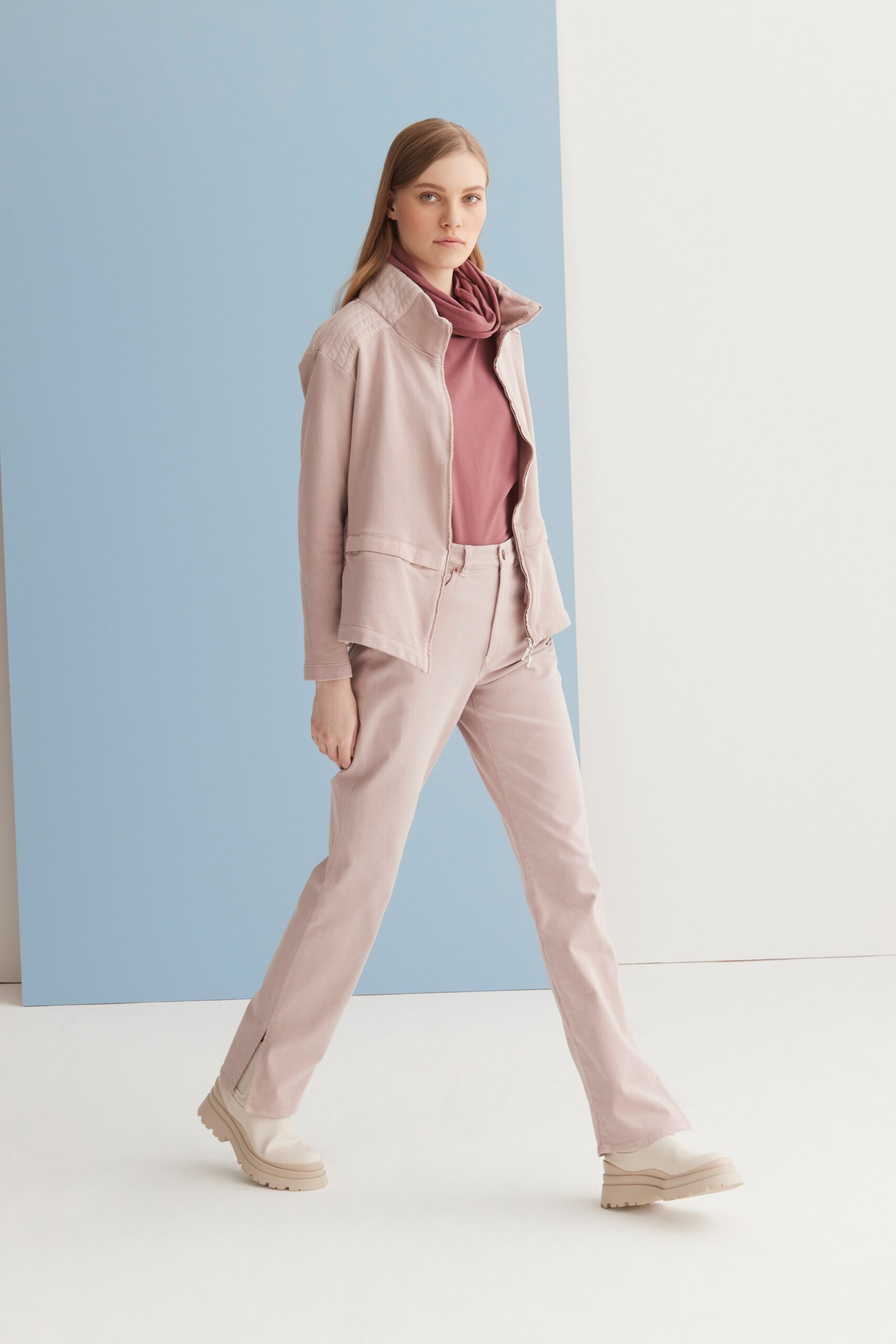 European Culture F/W 22 Look 23