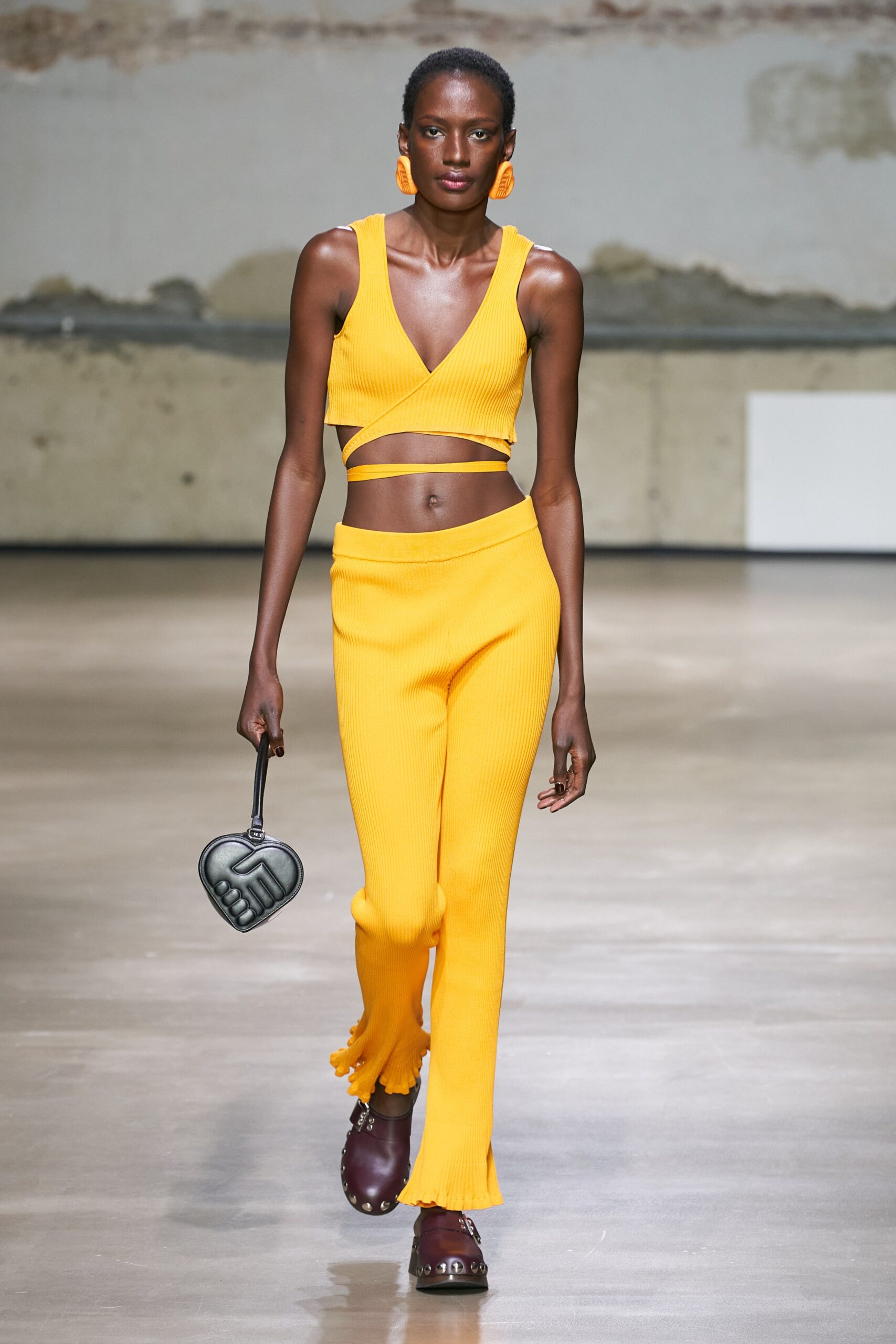 Ester Manas S/S 23 Look 23