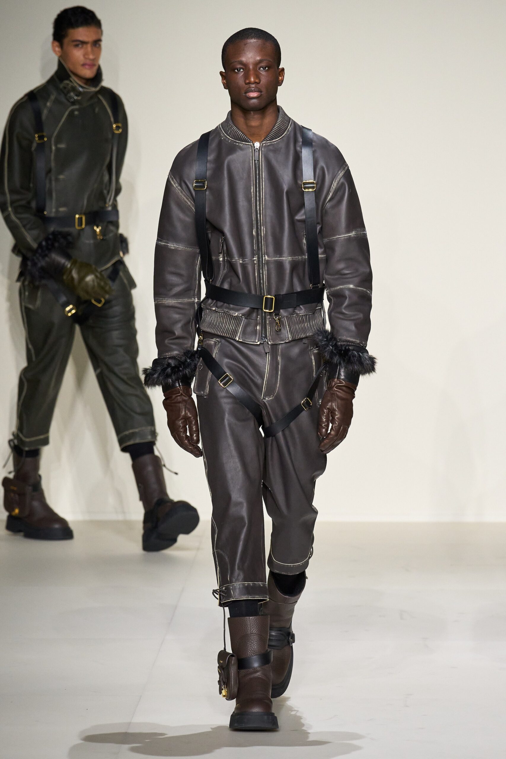 Emporio Armani F/W 23 Menswear Look 24