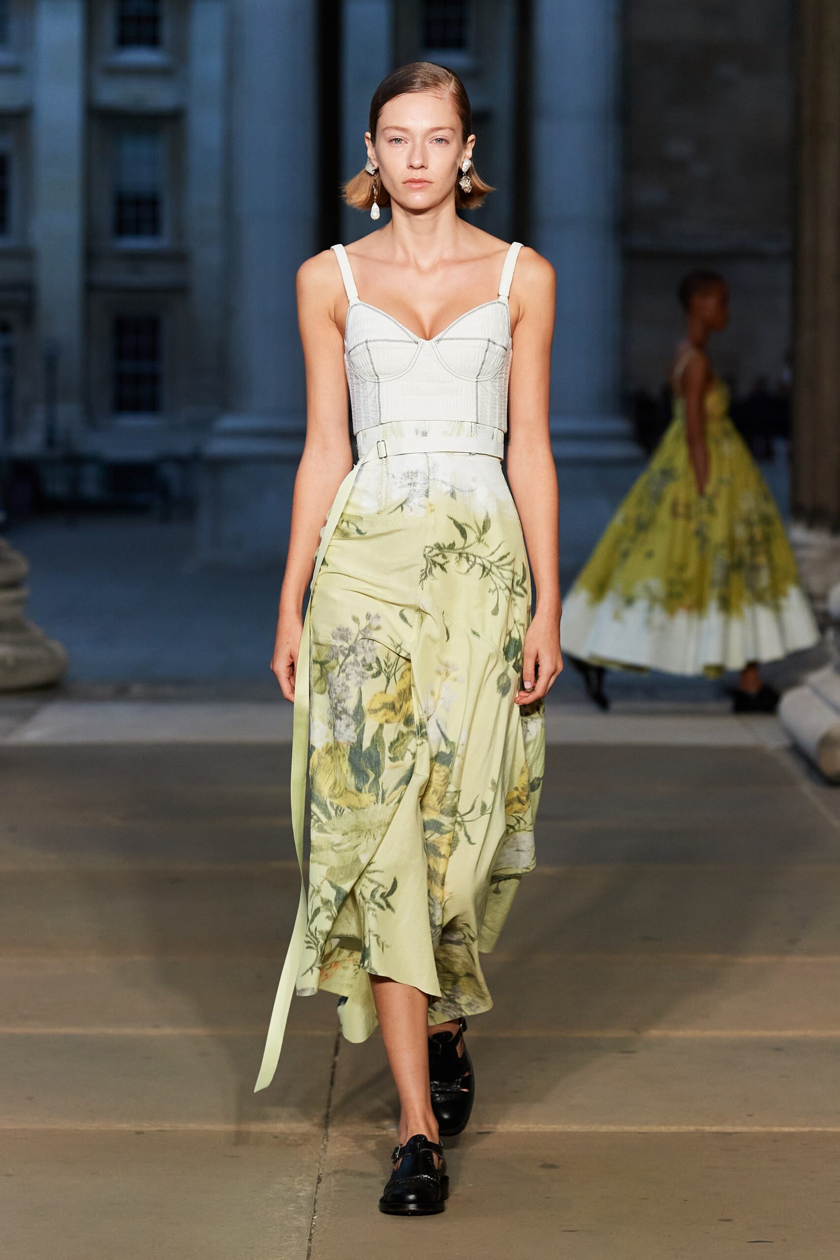 Erdem S/S 23 Look 24