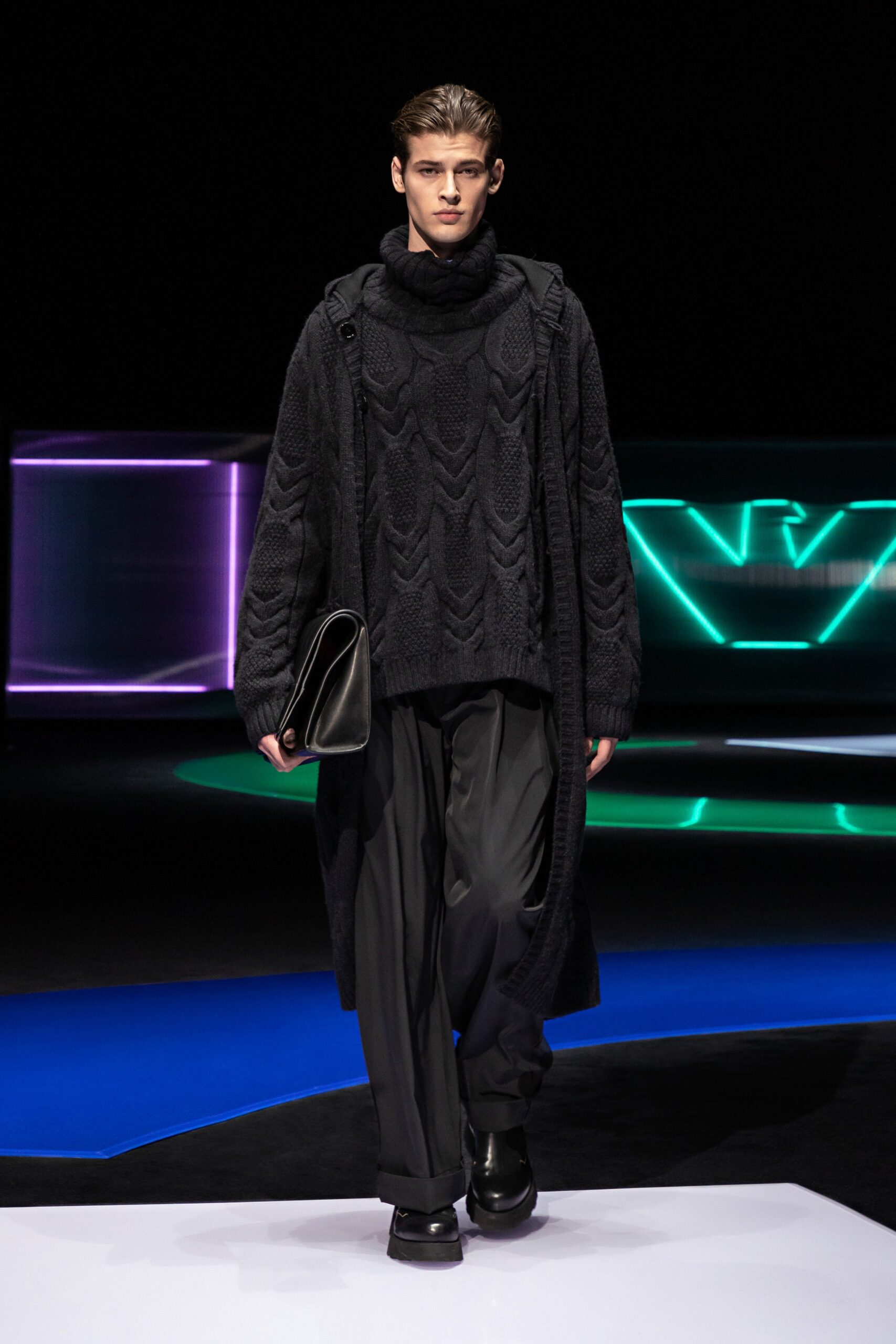 Emporio Armani F/W 21 Look 25