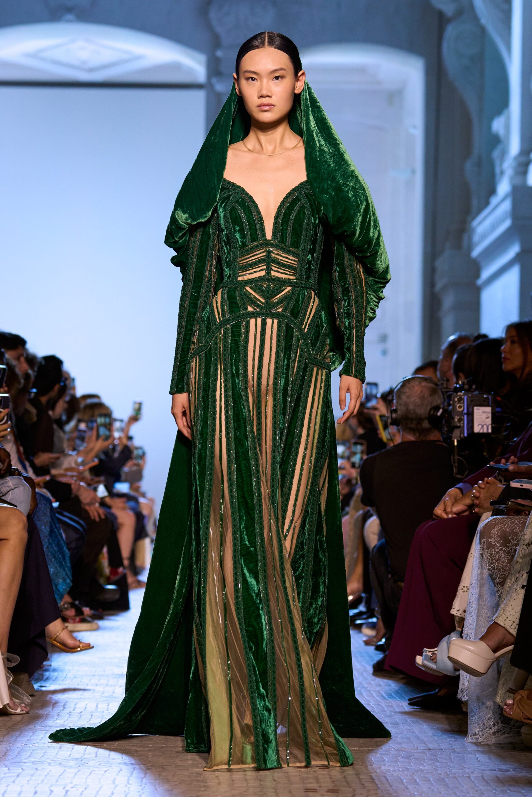 Elie Saab F/W 23 Couture Look 25
