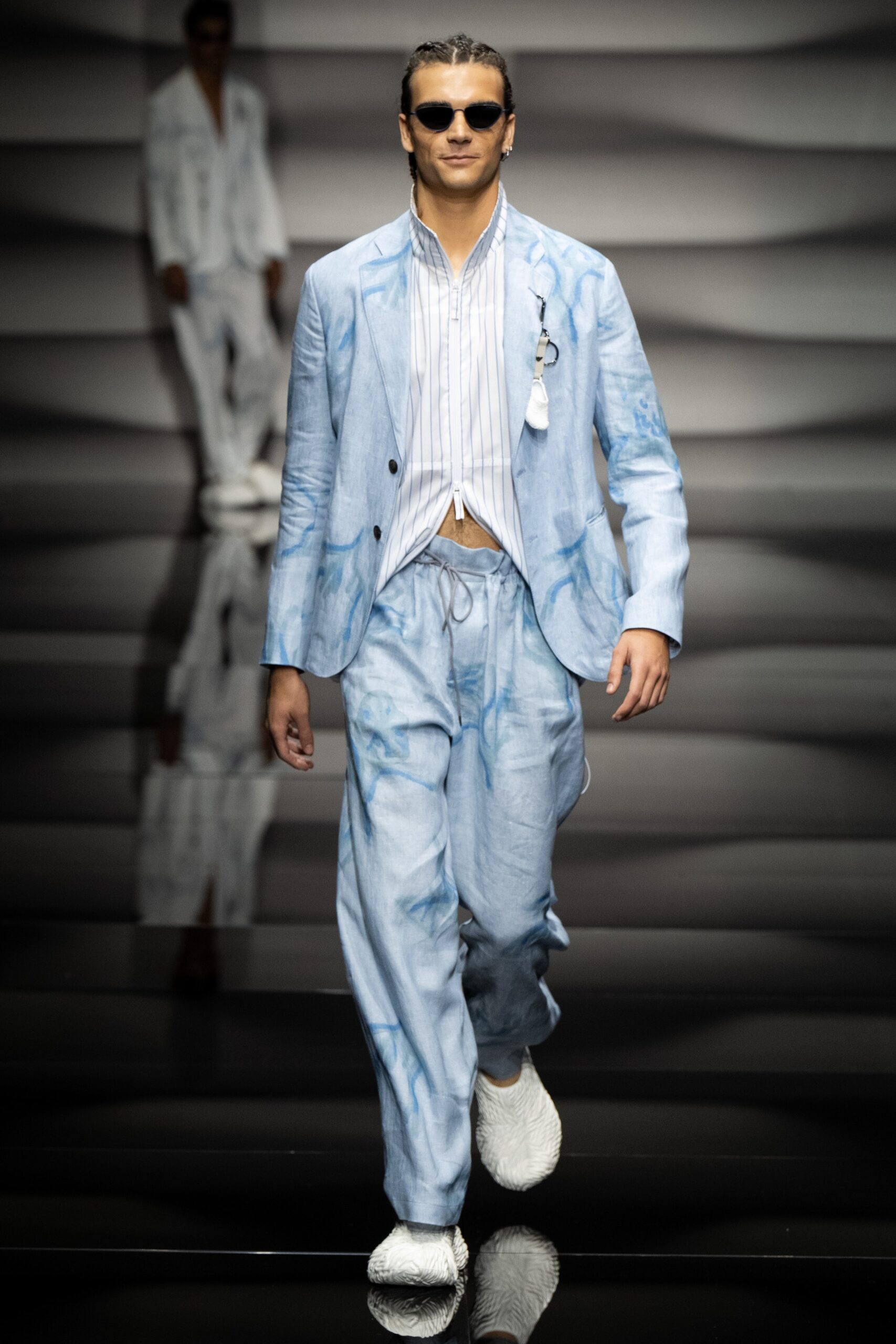 Emporio Armani S/S 23 Menswear Look 25