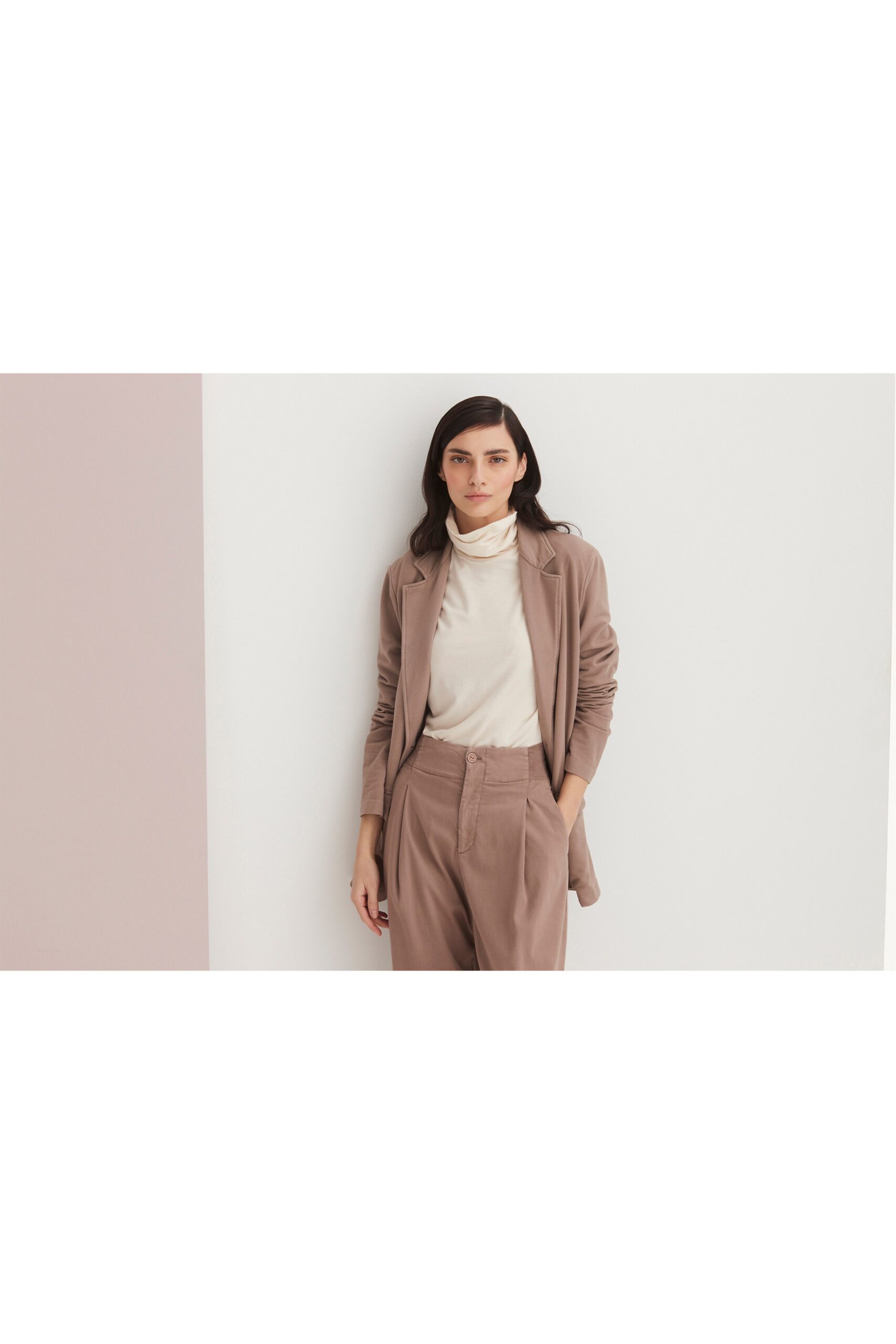 European Culture F/W 22 Look 26